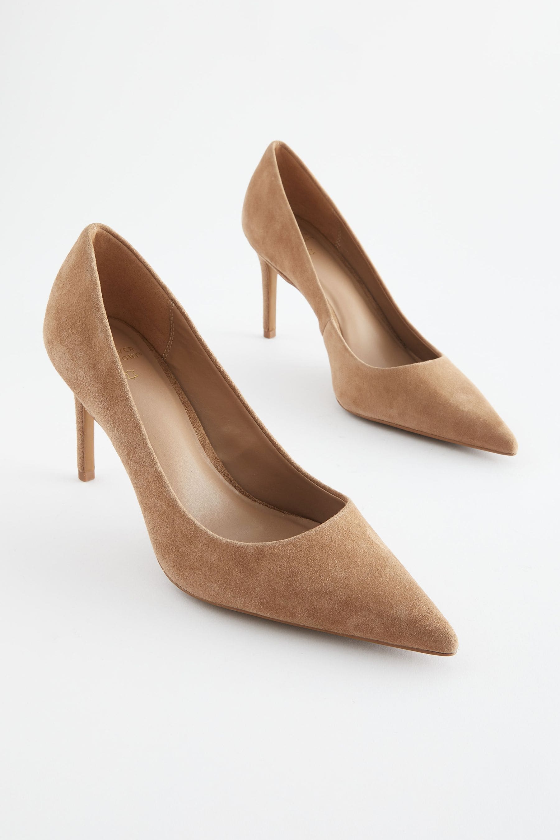 Camel court on sale heels