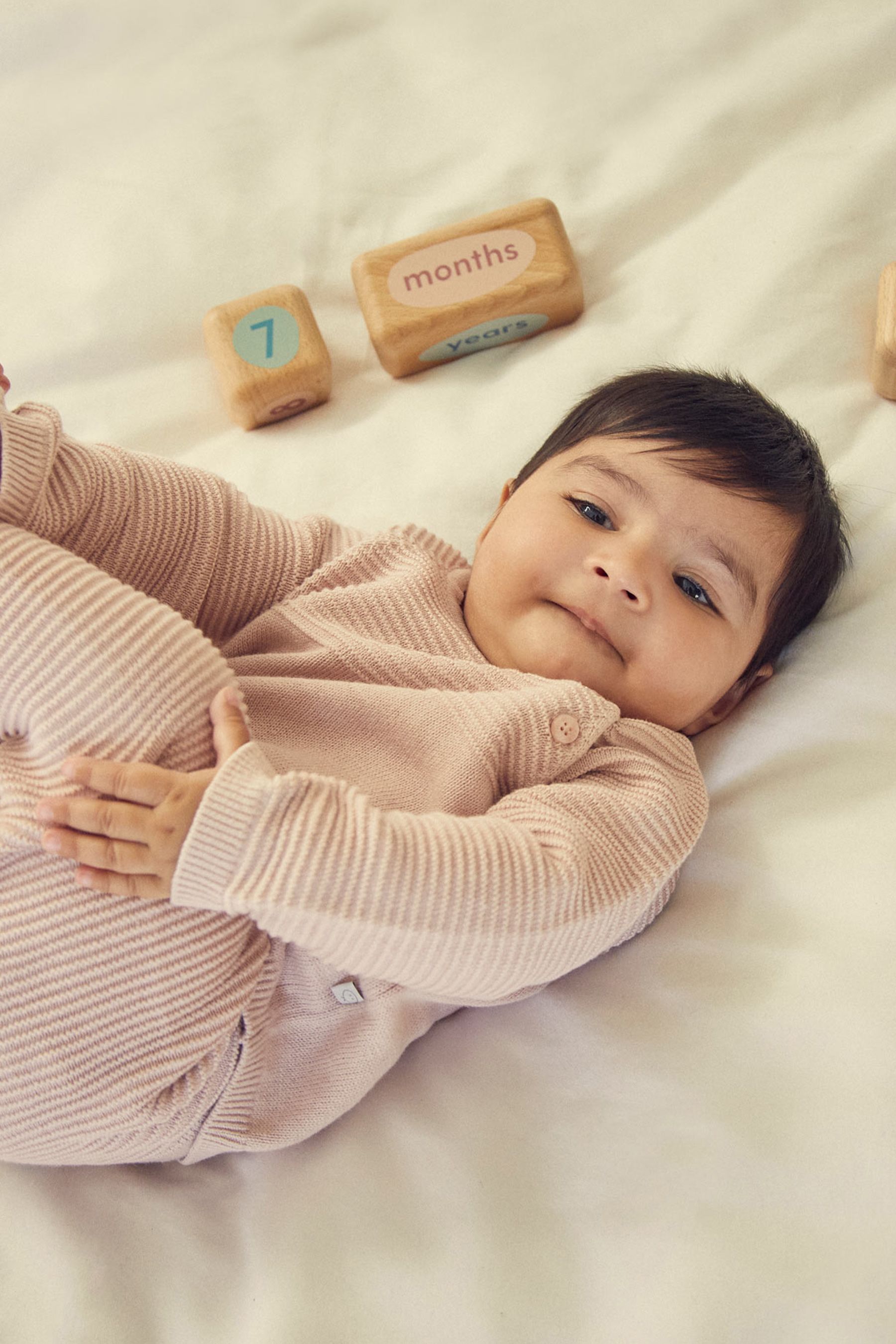 Baby age hot sale blocks big w