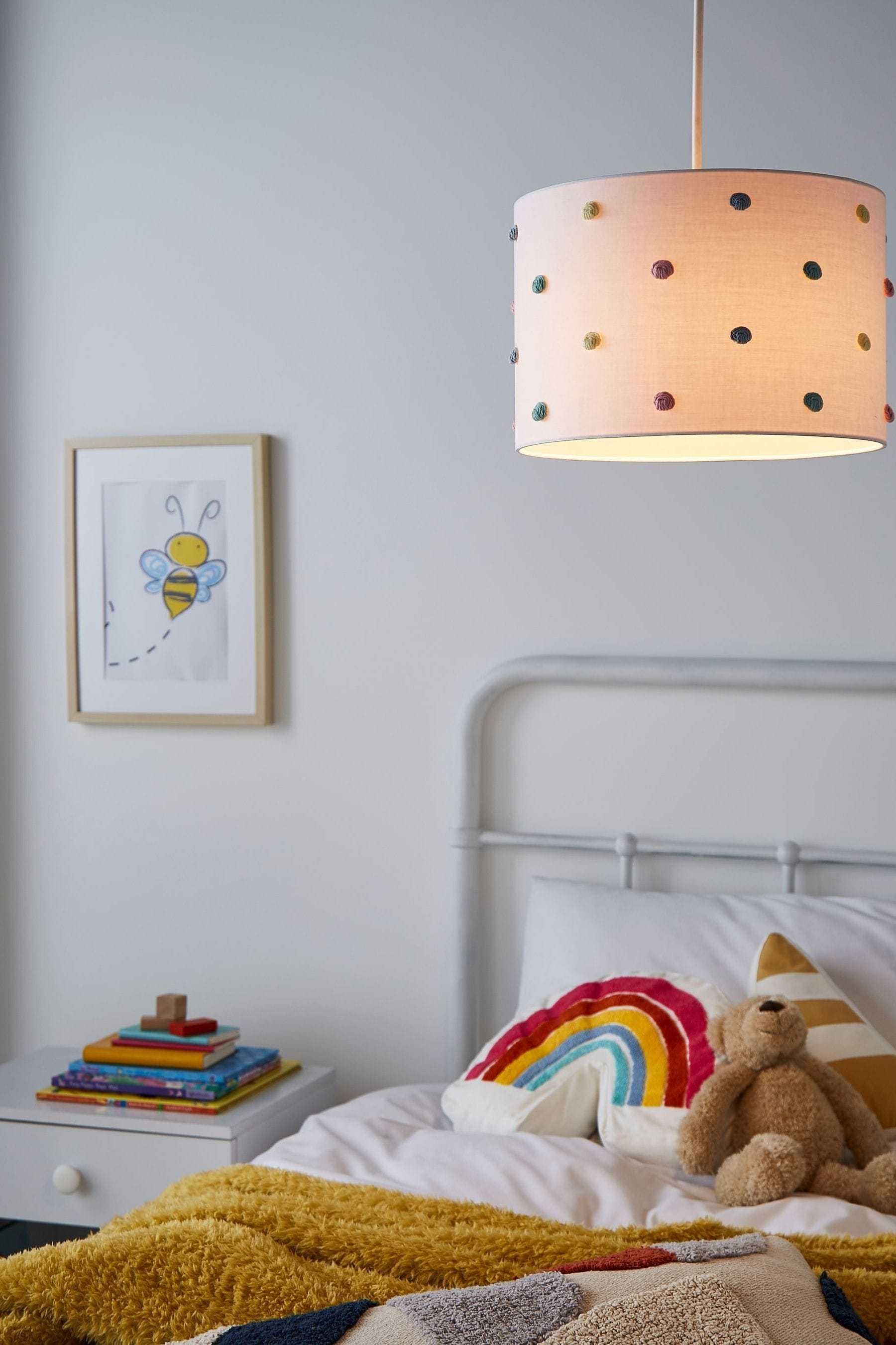 White pom pom clearance light shade
