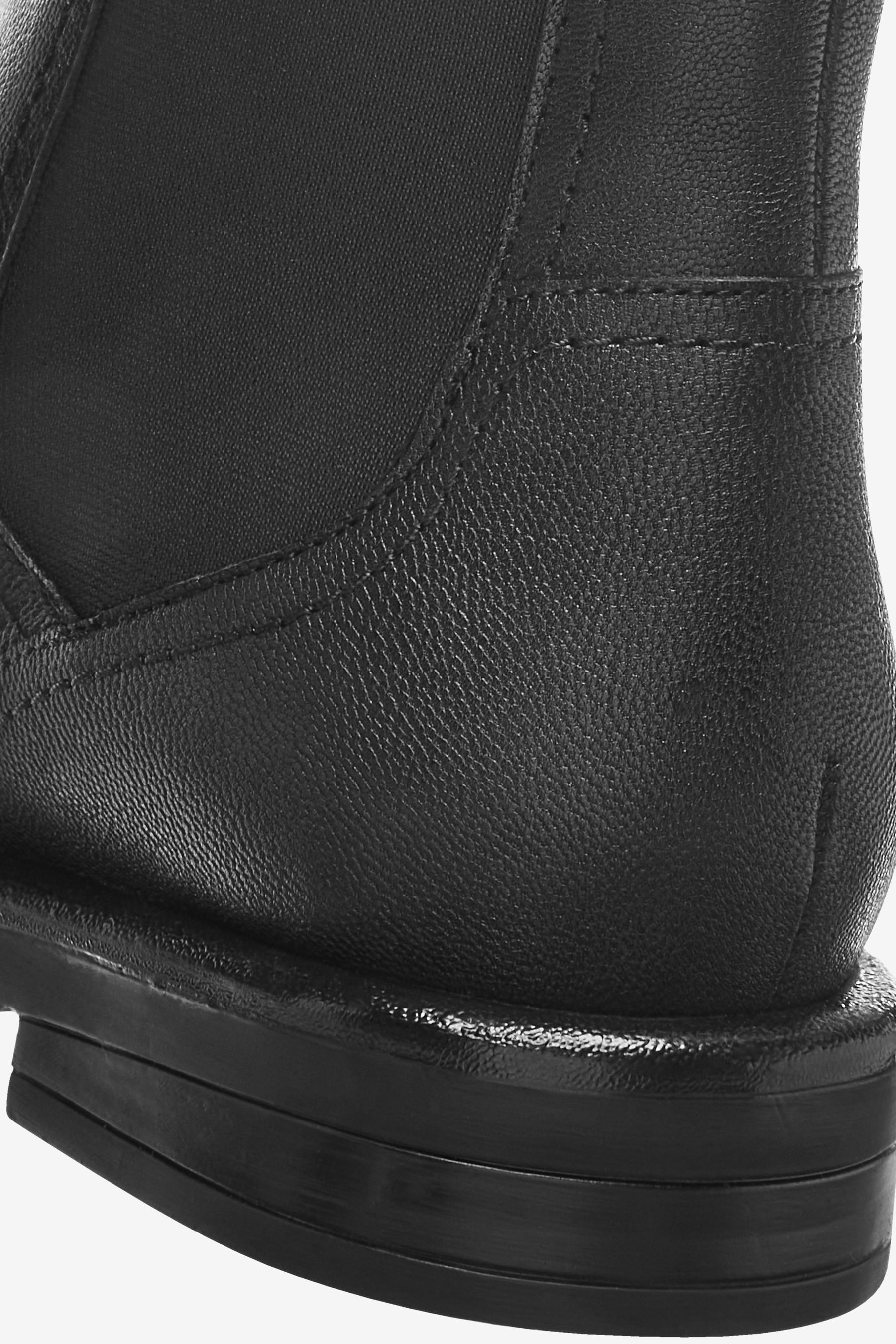 Mens extra wide deals fit chelsea boots