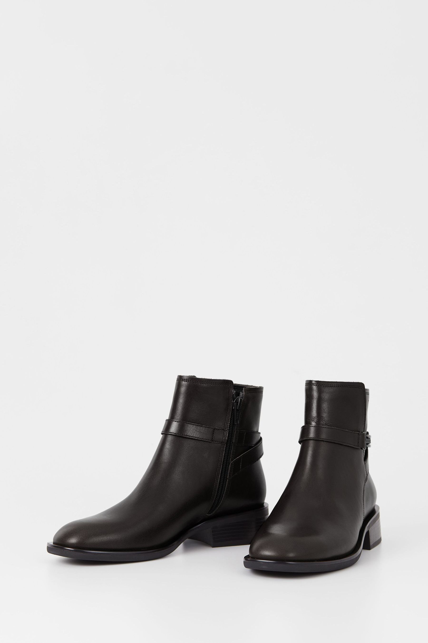 Vagabond wedge boots shop
