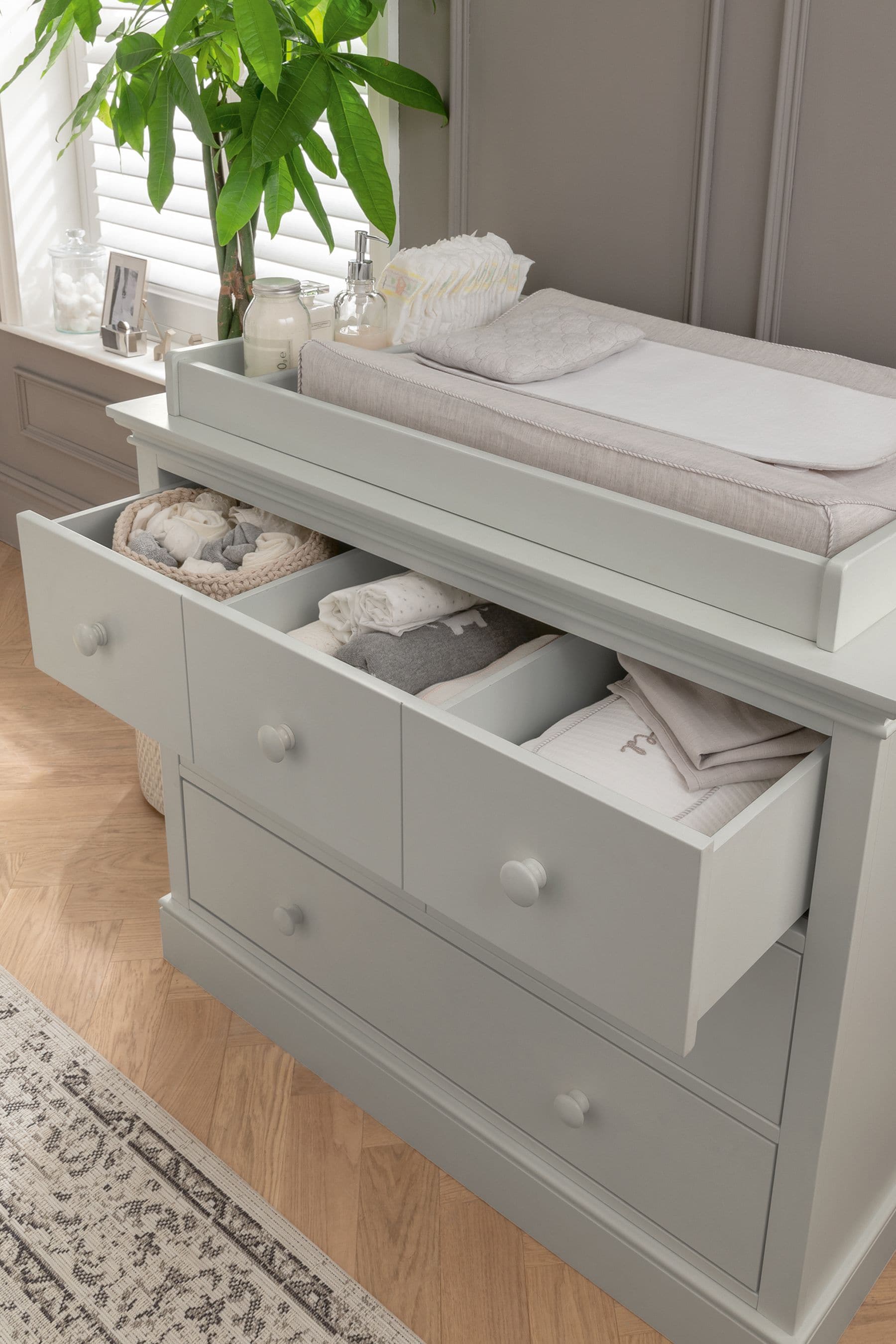Mamas and papas sales grey nursery furniture