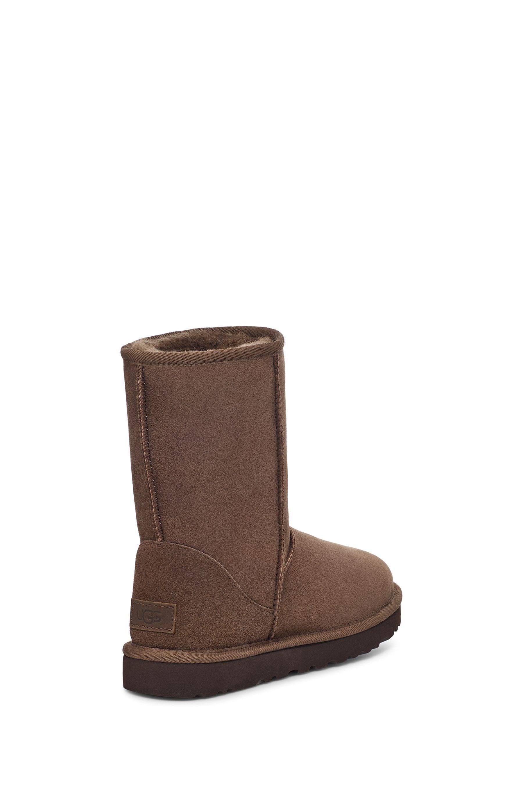 Ugg classic short 2 boot on sale