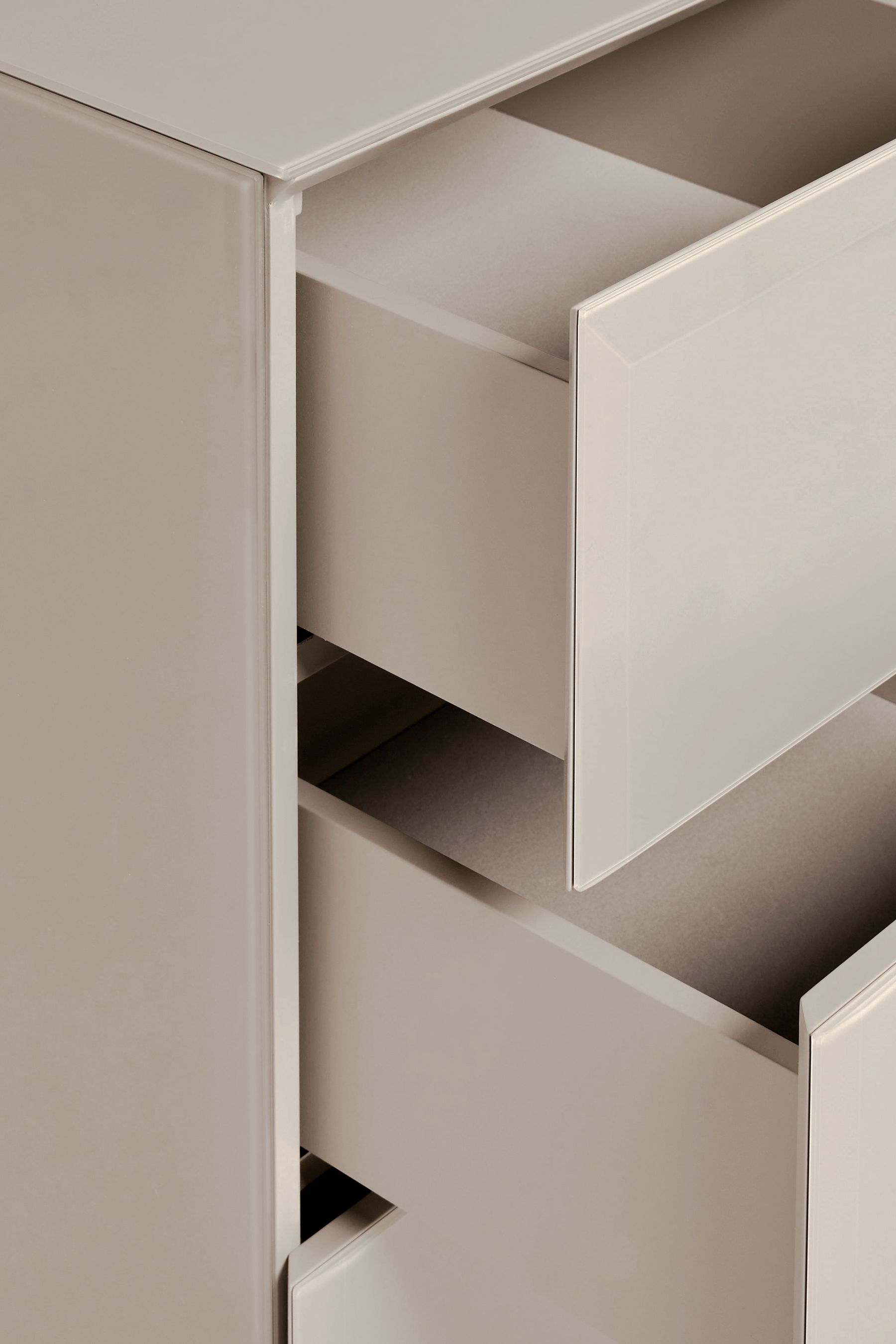 Buy Dark Natural Sloane Glass Collection Luxe 3 Drawer Bedside