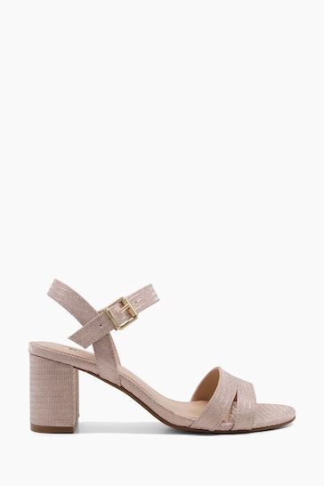 South Beach flat sandals Park with toe loop in natural
