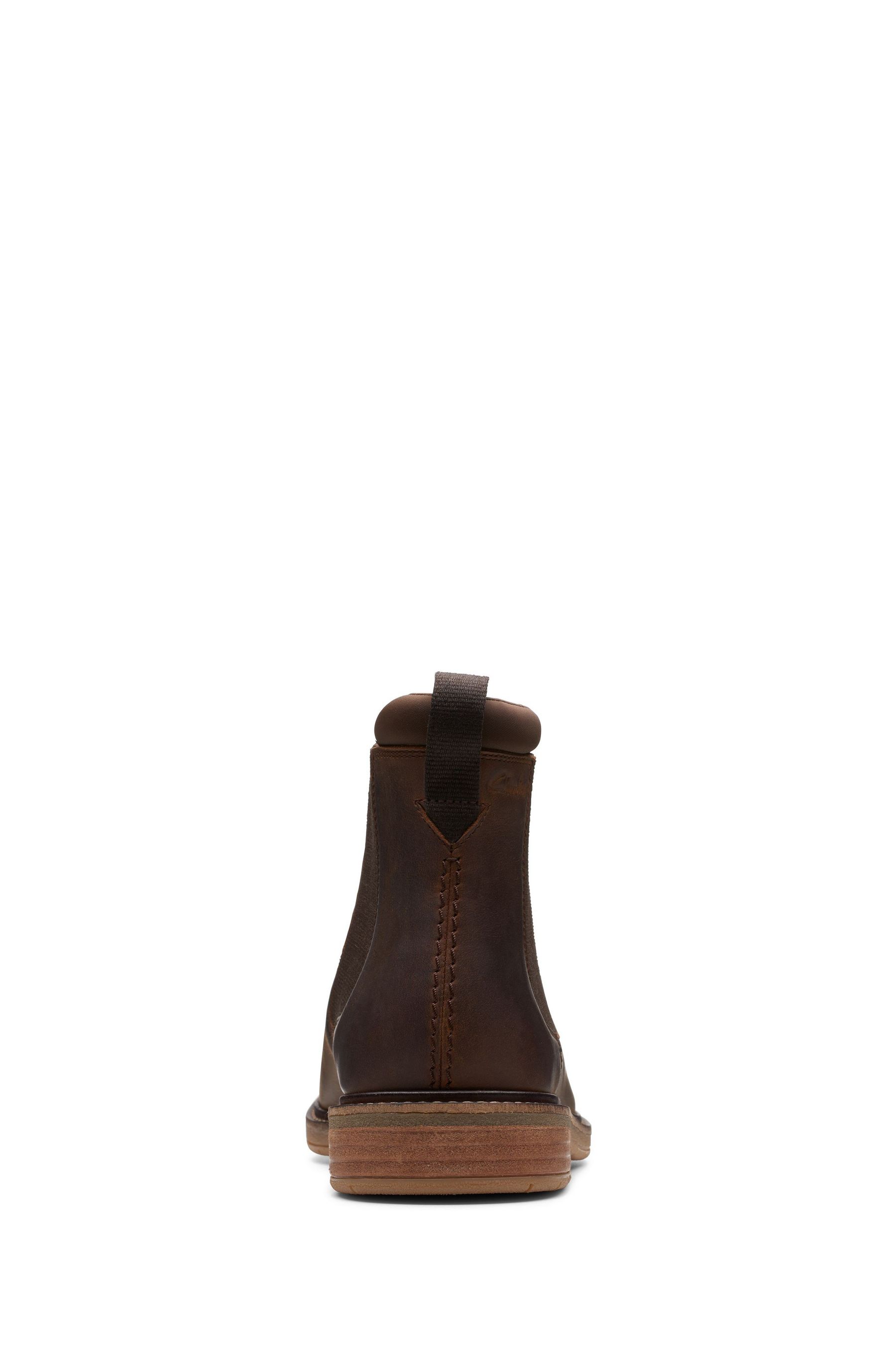 Clarks boots mens brown hot sale