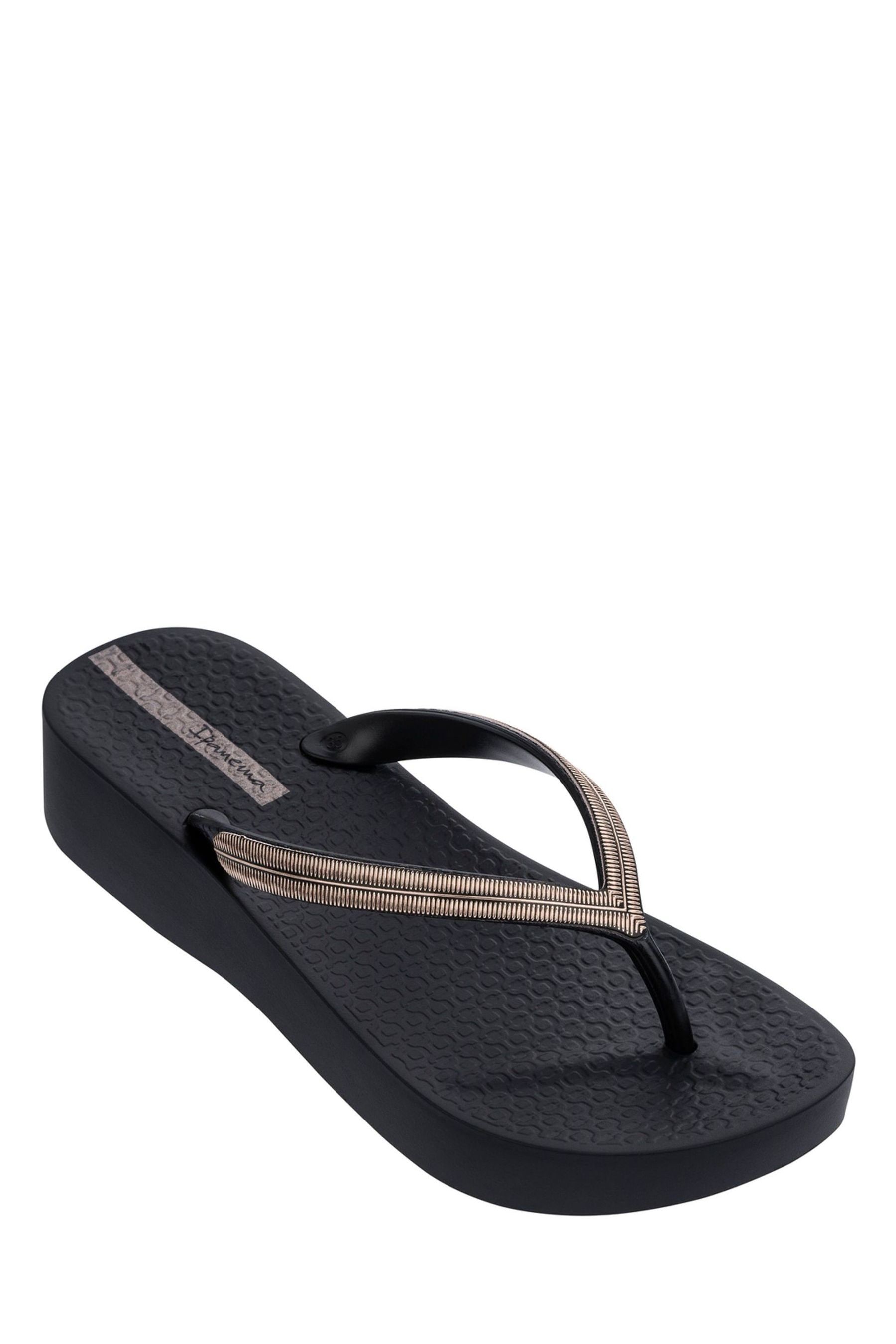 Ipanema wedge on sale slippers