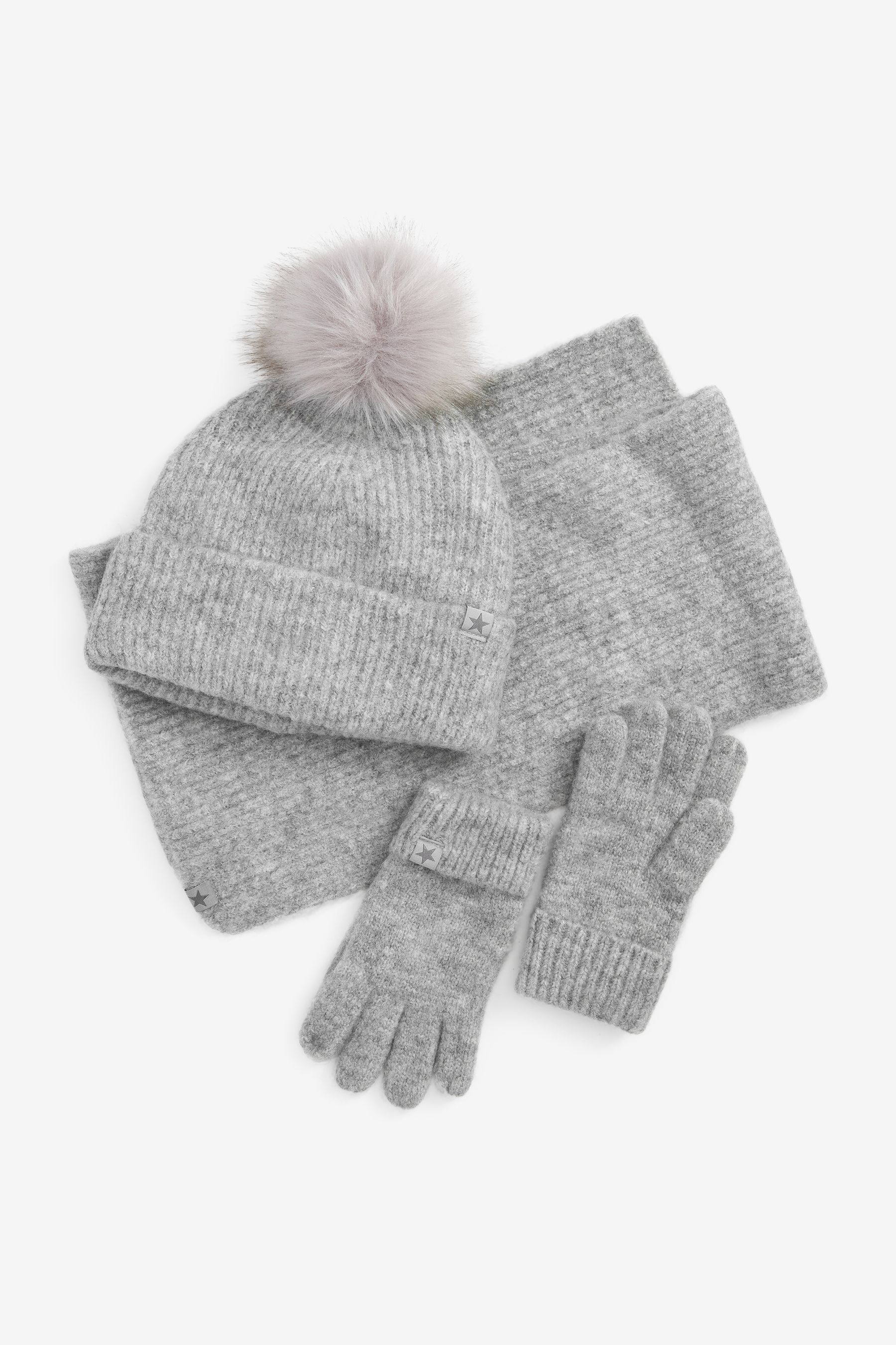 Grey hat store and gloves