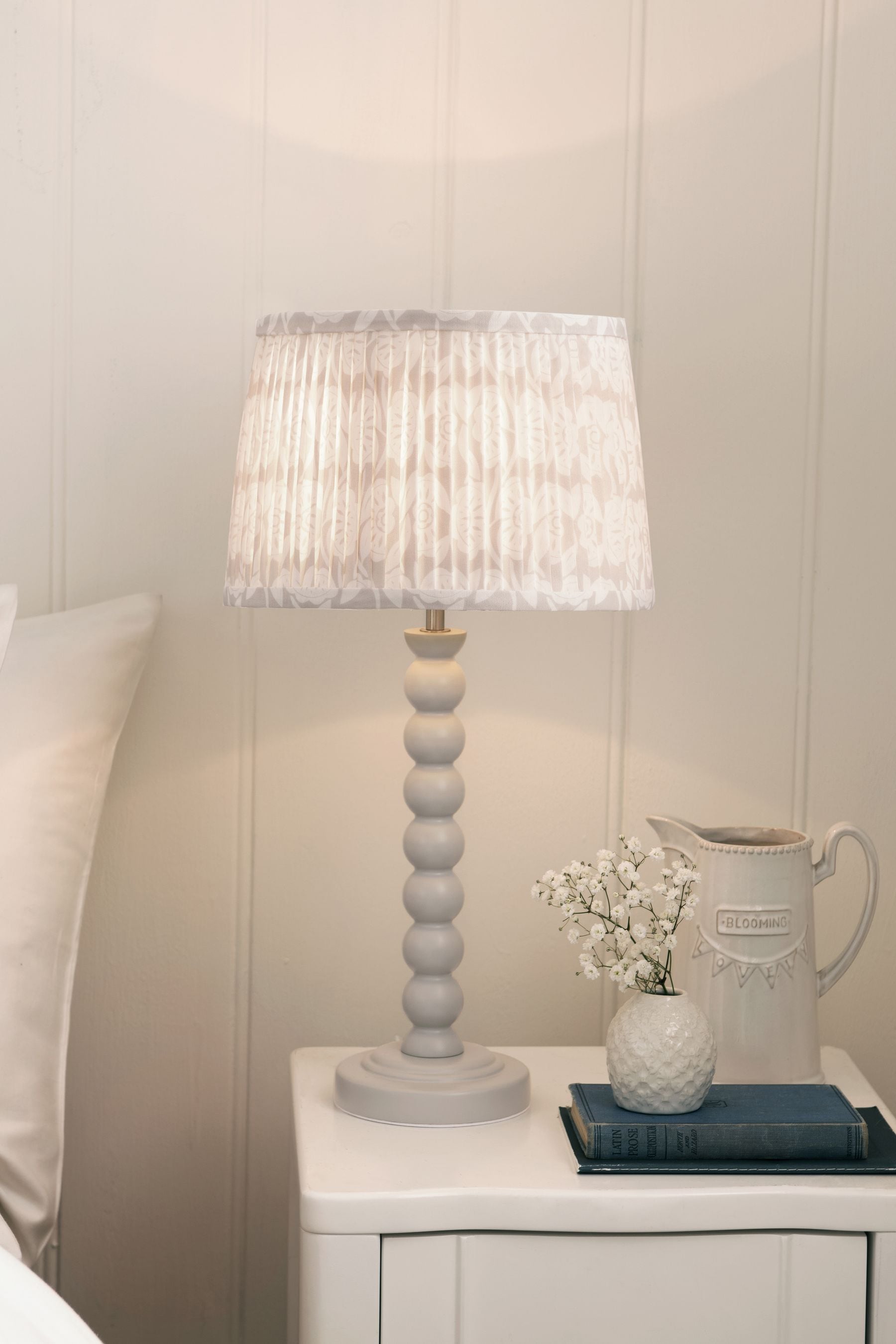 Bobbin store floor lamp