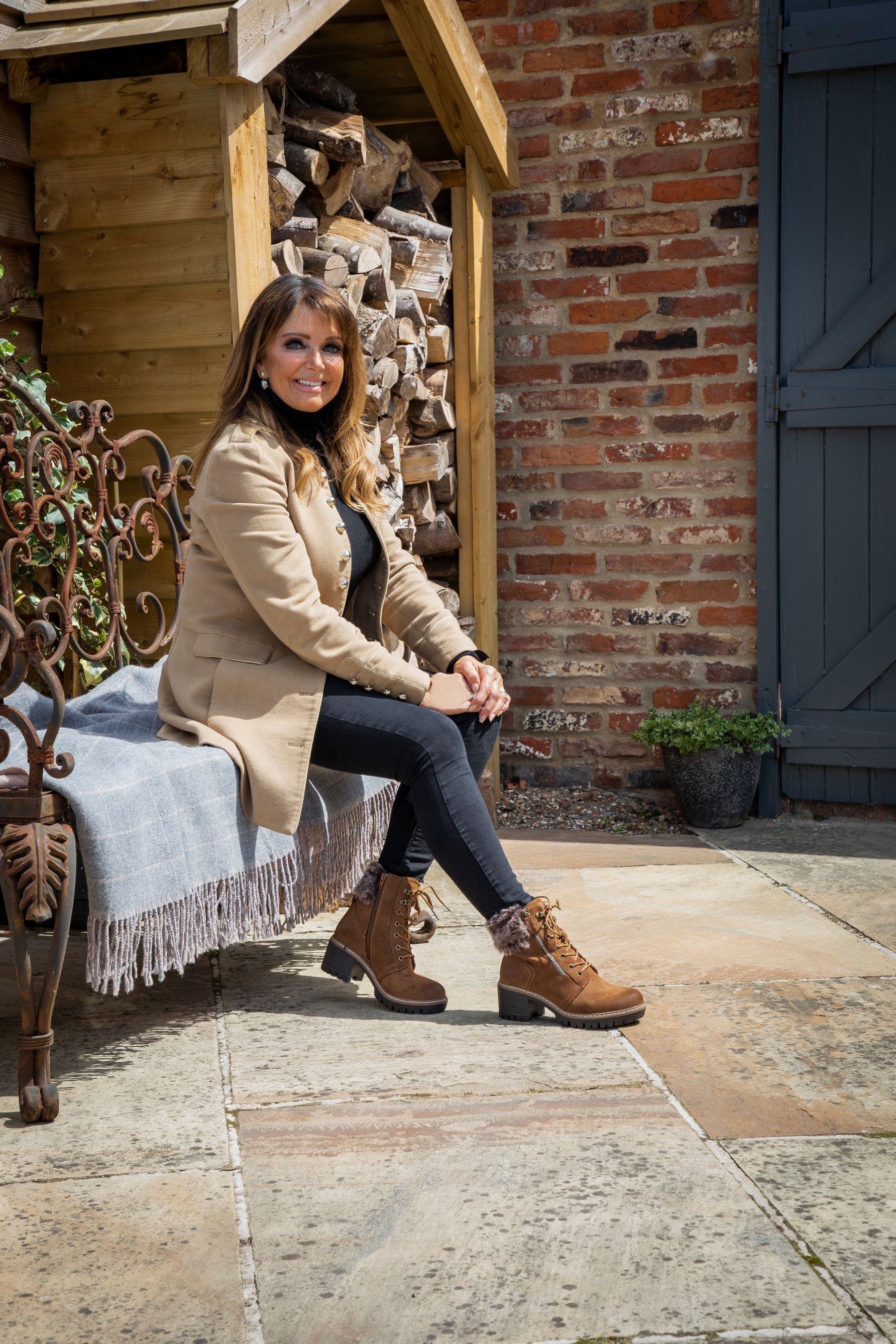 Fur ankle deals boots uk
