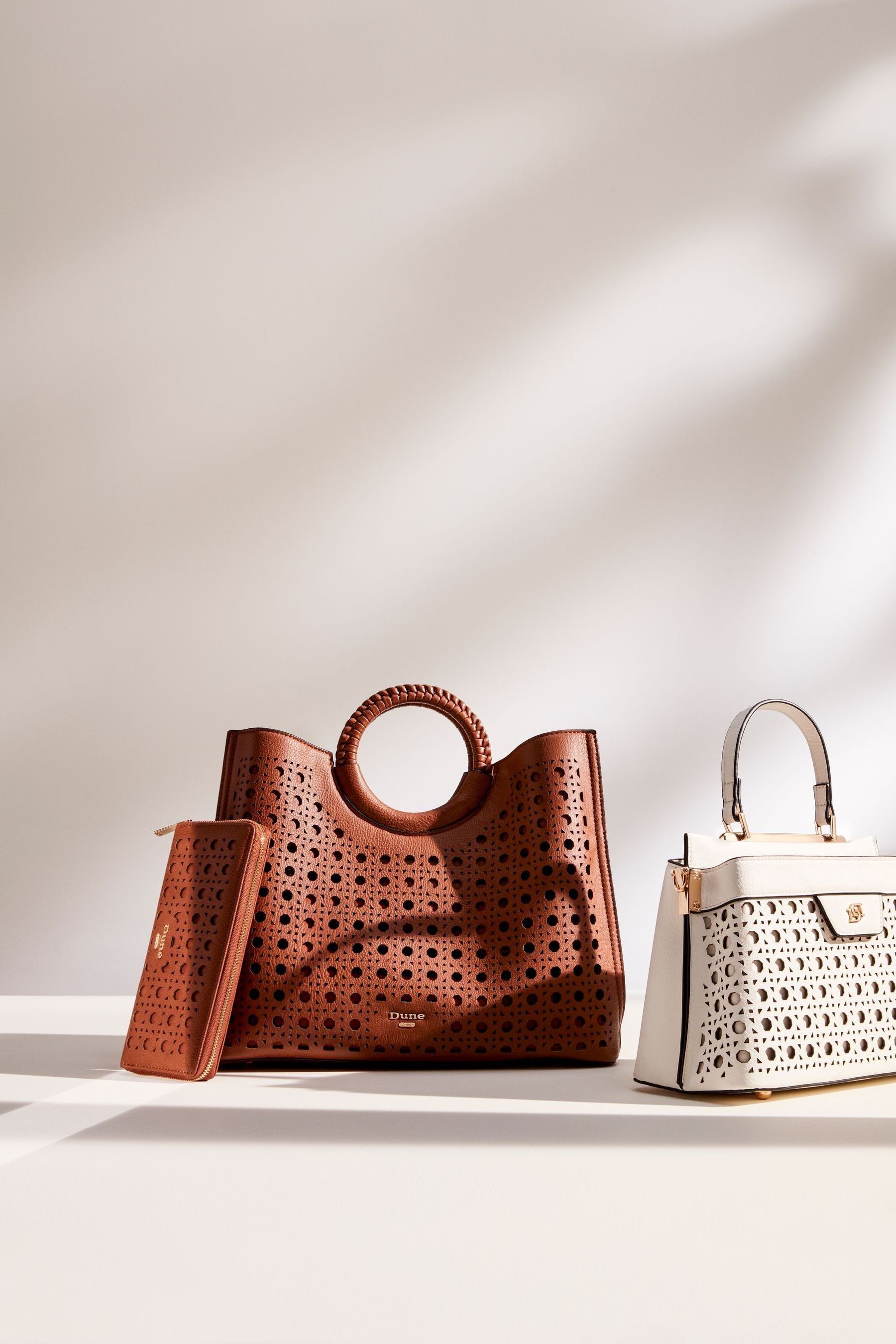 Dune laser sales cut bag