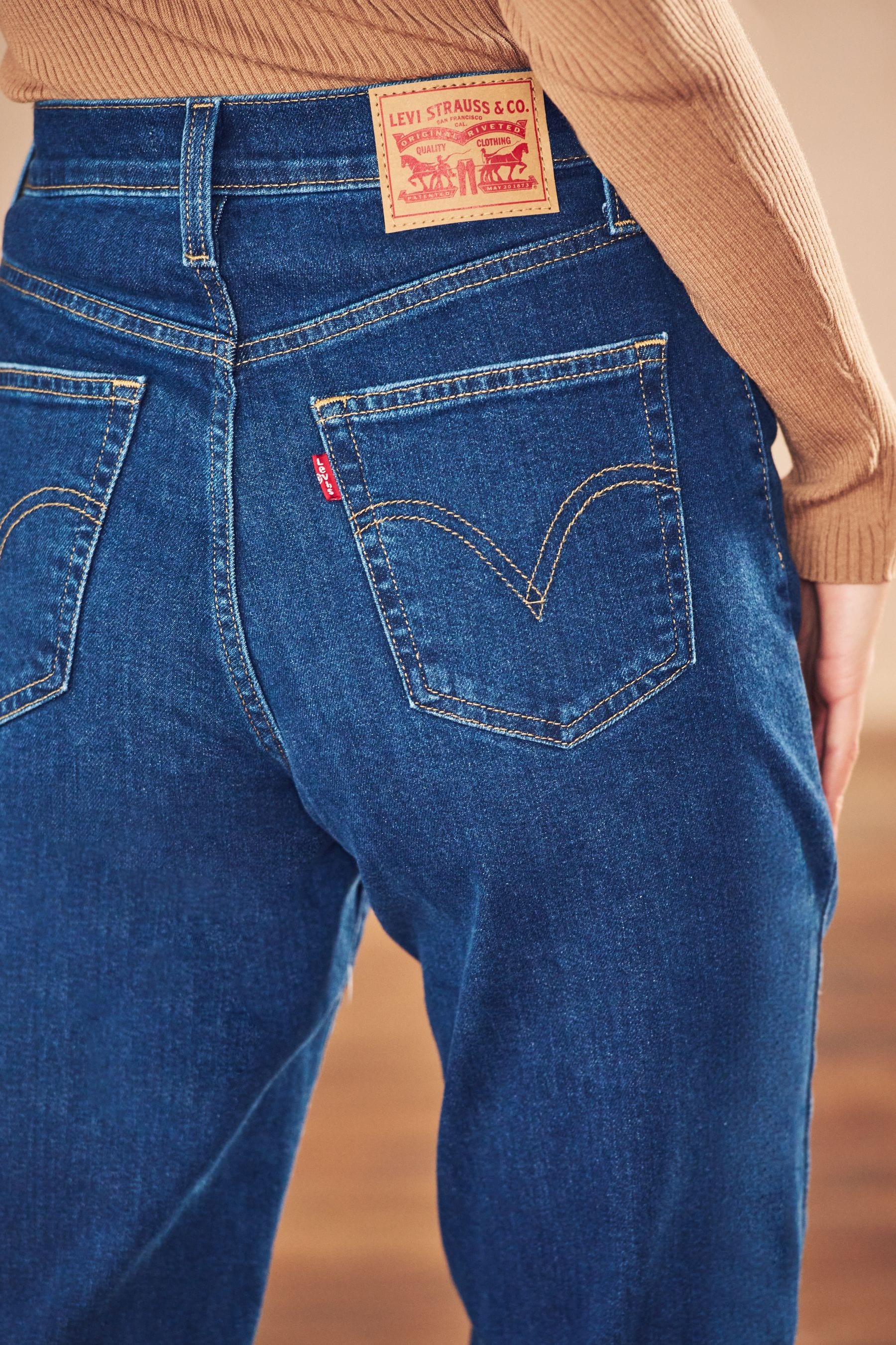 Levi jeans outlet womens high waisted