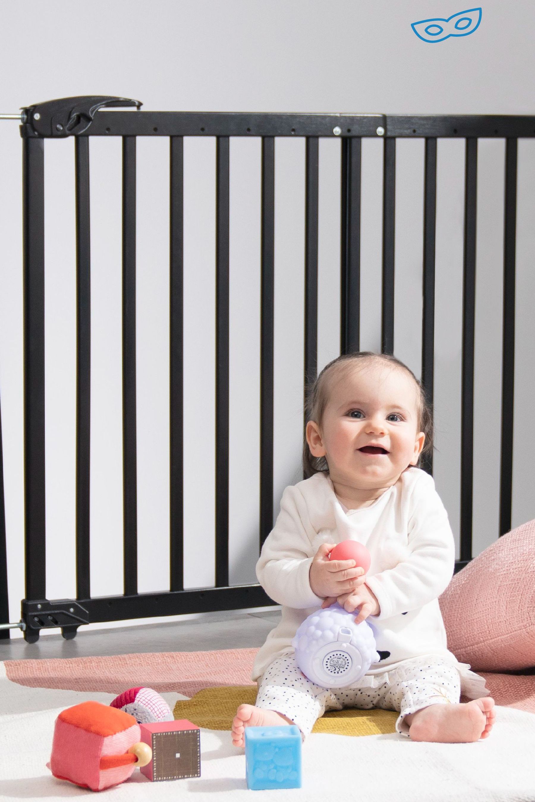 Extendable child gate deals