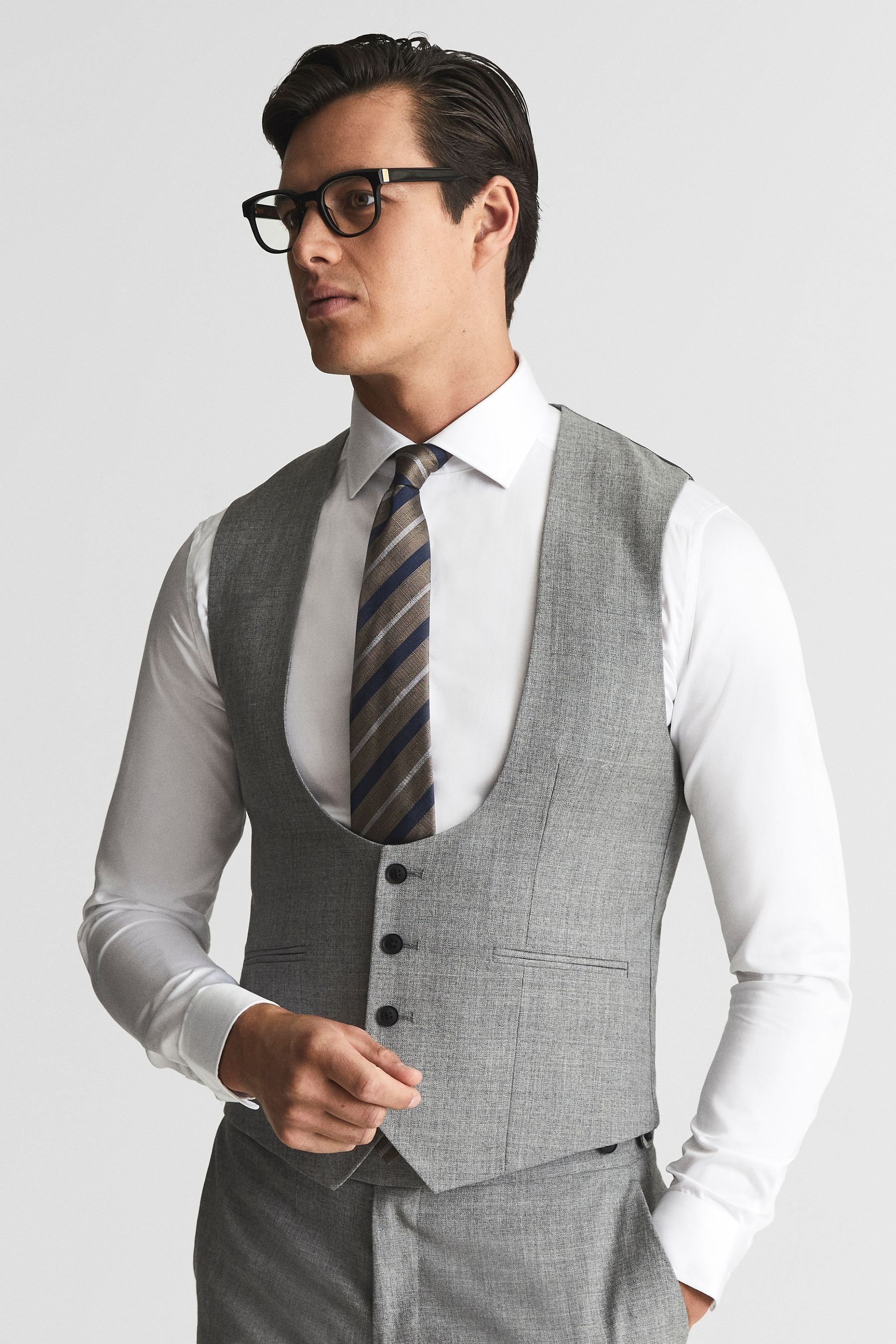Black horse shoe waistcoat online