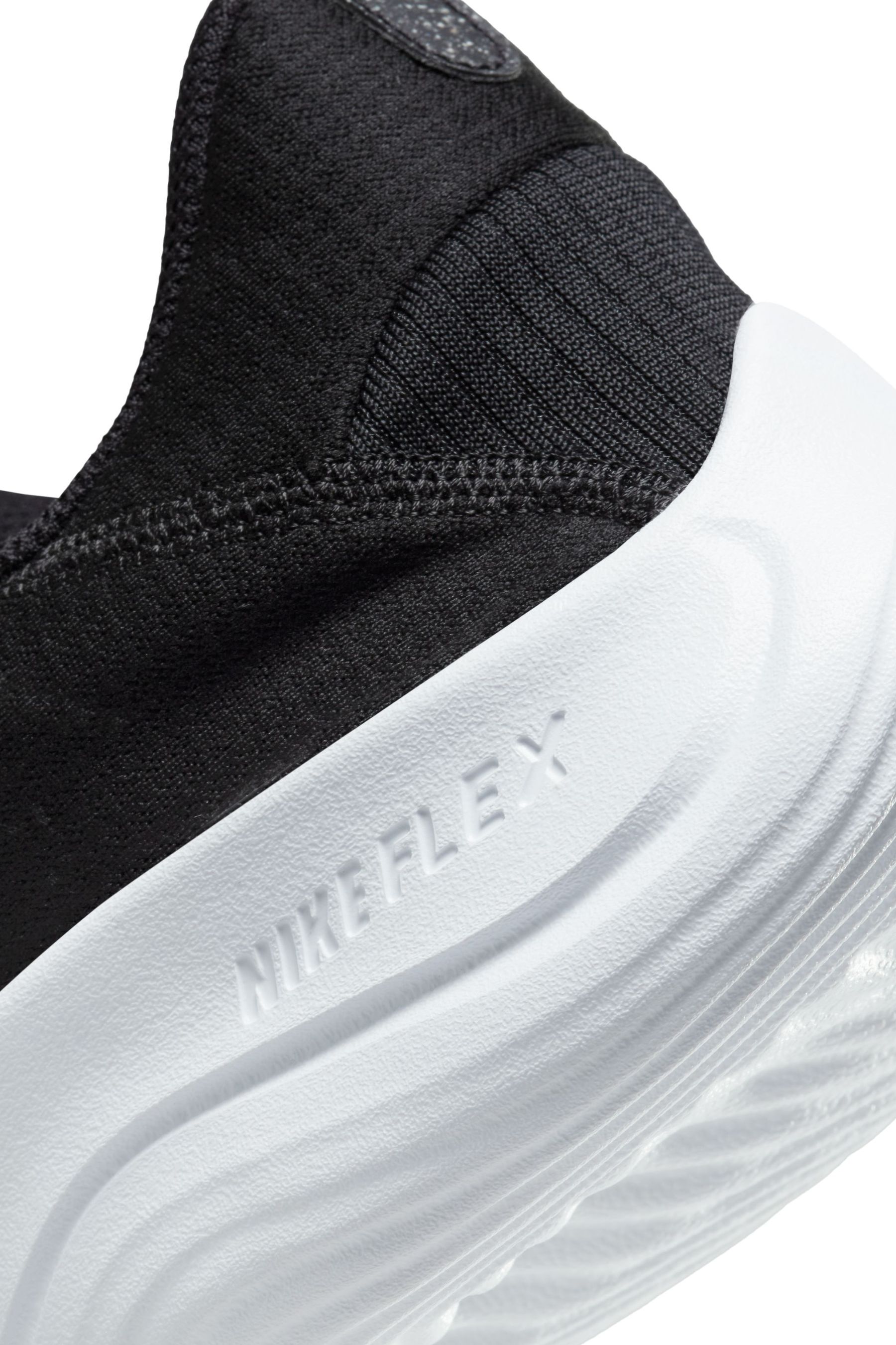 Nike flex running trainers hotsell