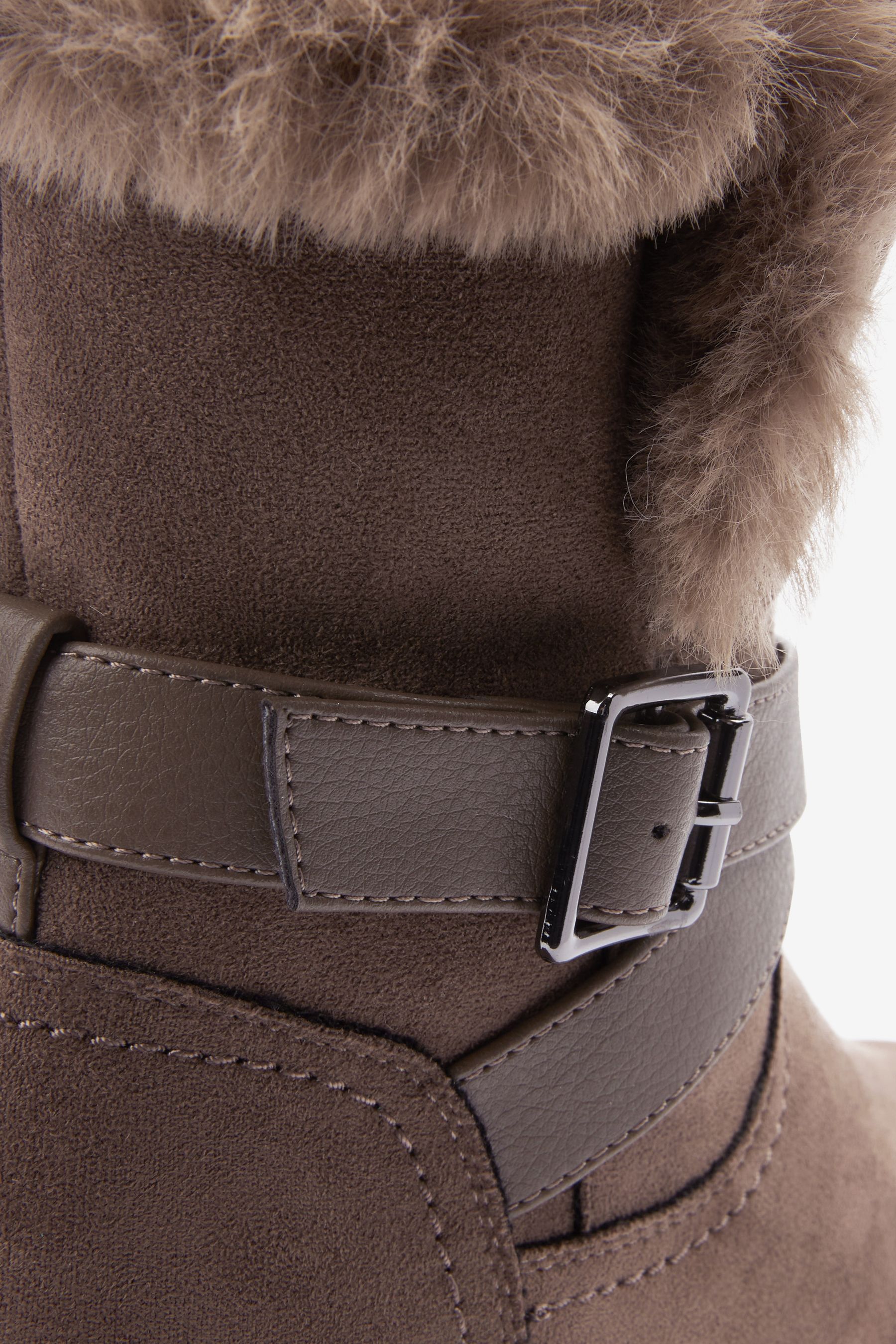 Fur lined 2025 grey boots