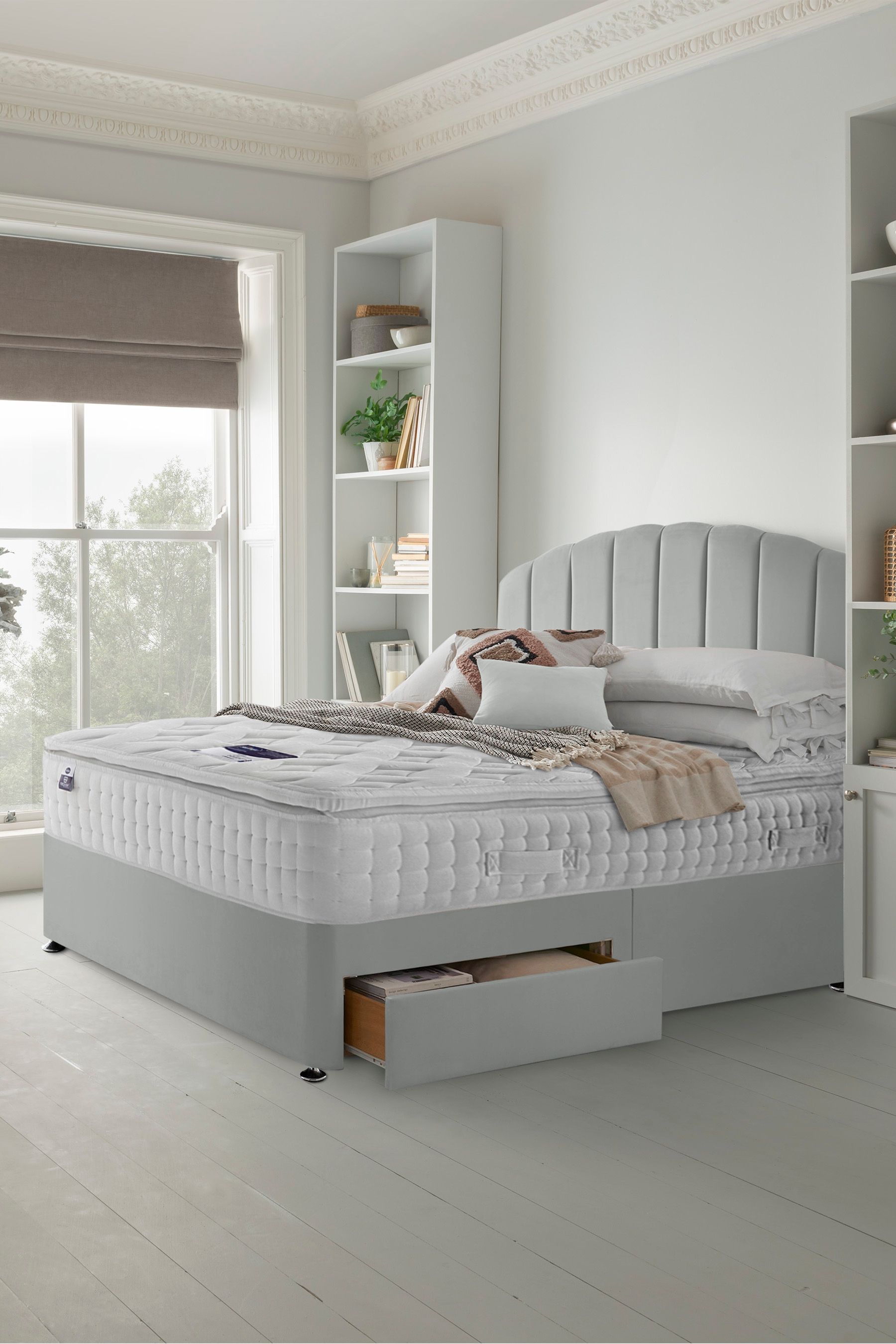 Silentnight 2800 pocket memory double mattress deals