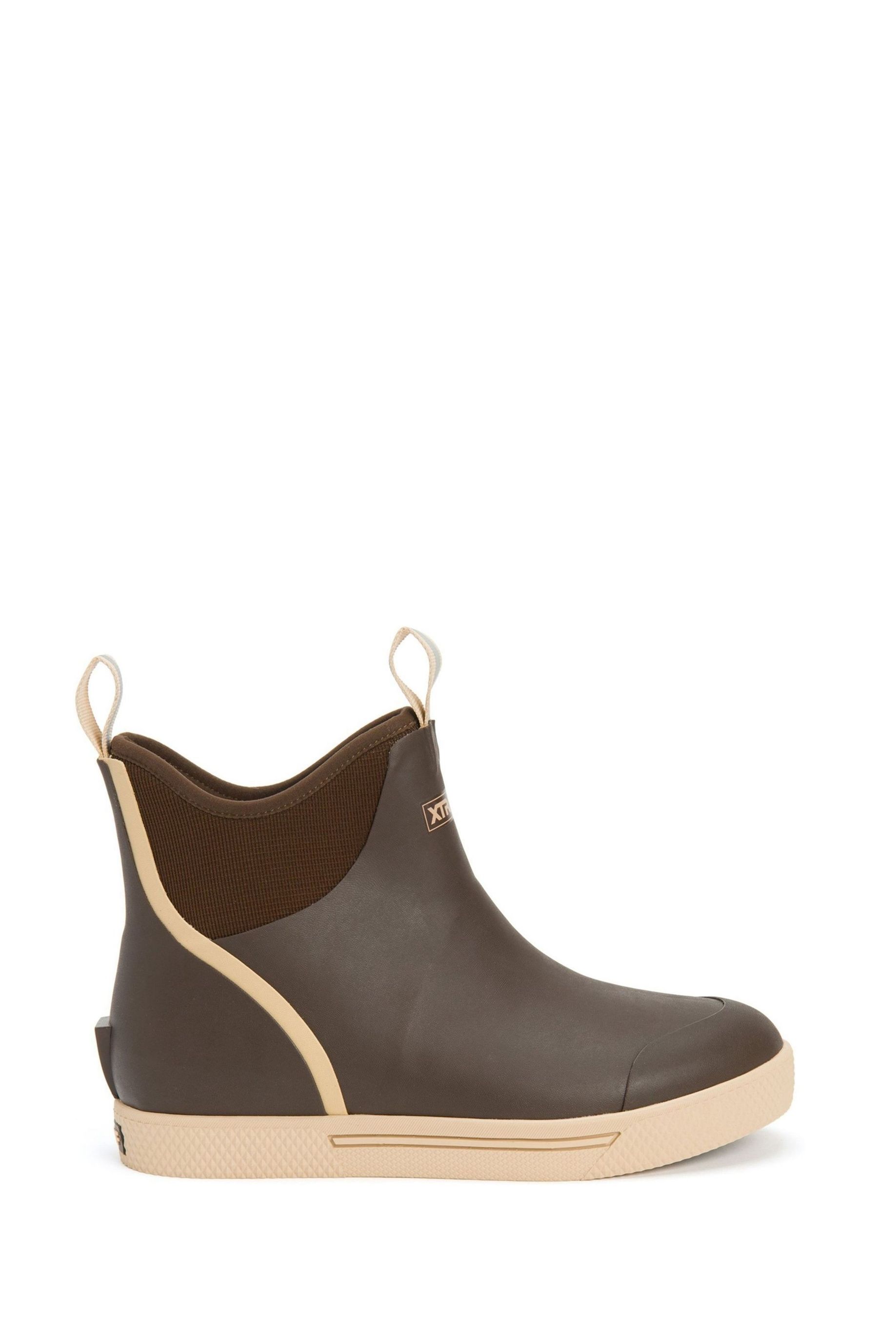 Xtratuf wheelhouse sales