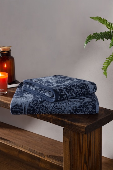 furn. Midnight Blue Winter Woods Animal Cotton Towel
