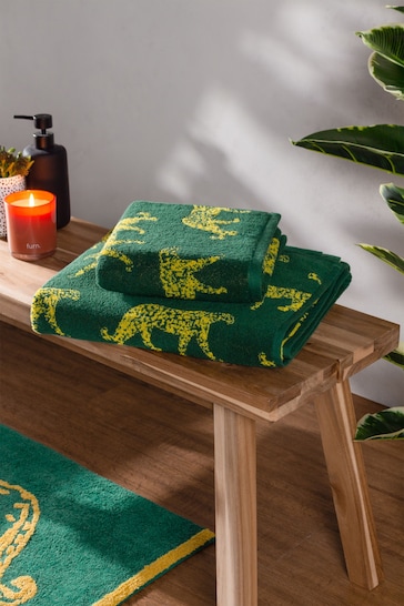 furn. Orange Leopard Cotton Towel