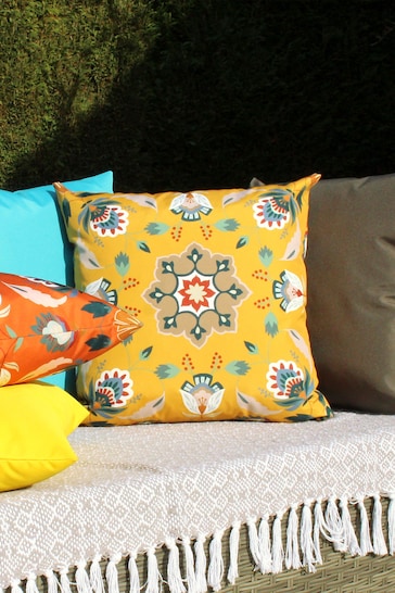 furn. Yellow Folk Flora 43 x 43 Outdoor Polyester Cushion