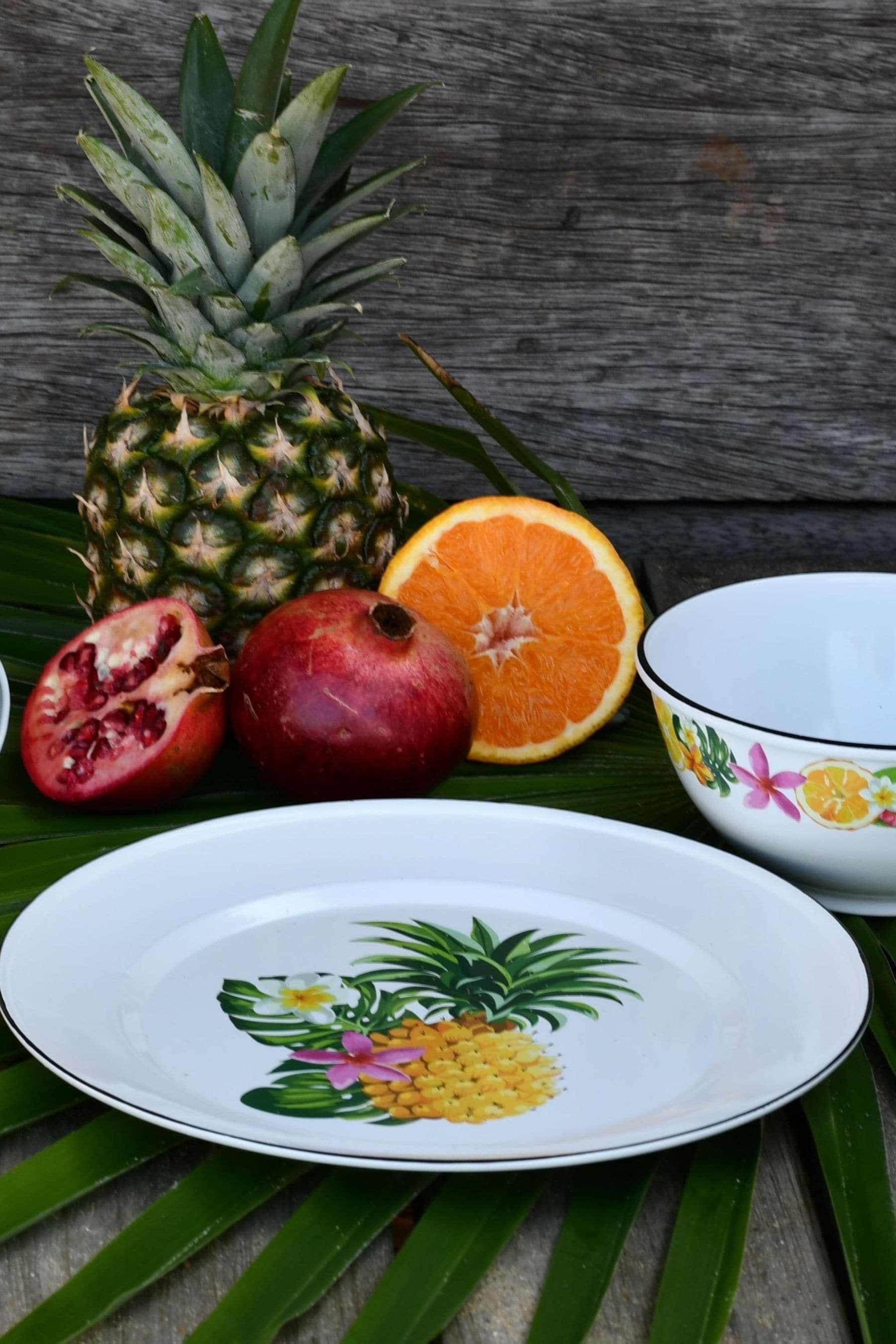 Enamel plates hotsell and bowls