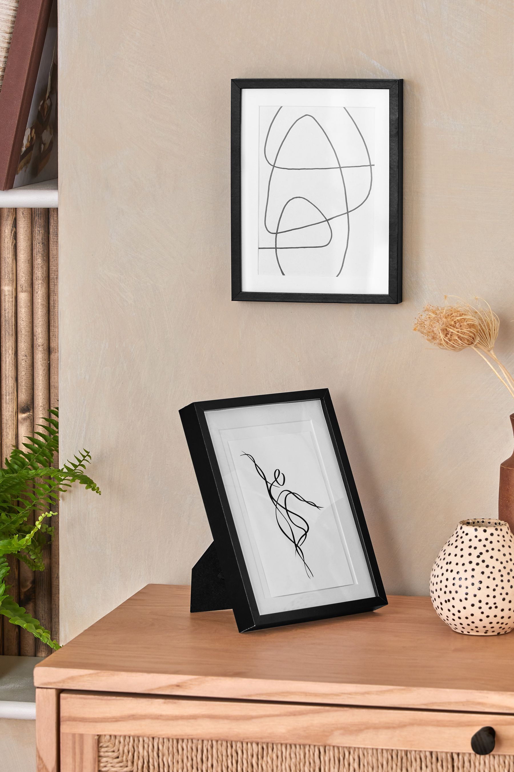 Set of 2 Black Parker Picture Frames