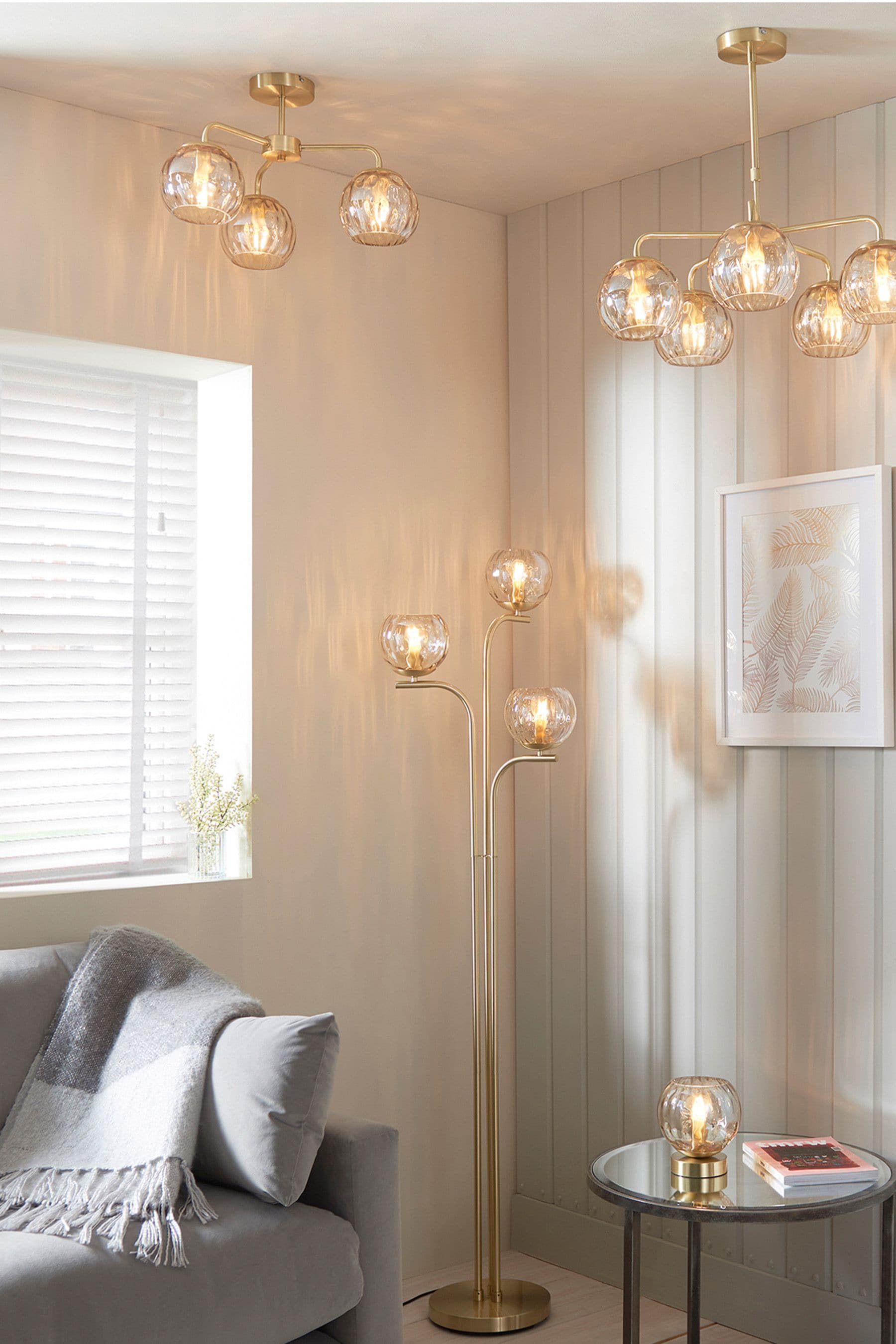 Gold bulb deals ceiling light