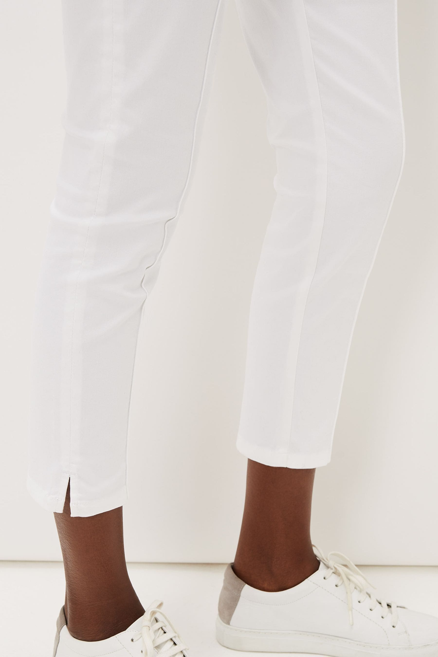 Cropped top jeggings next