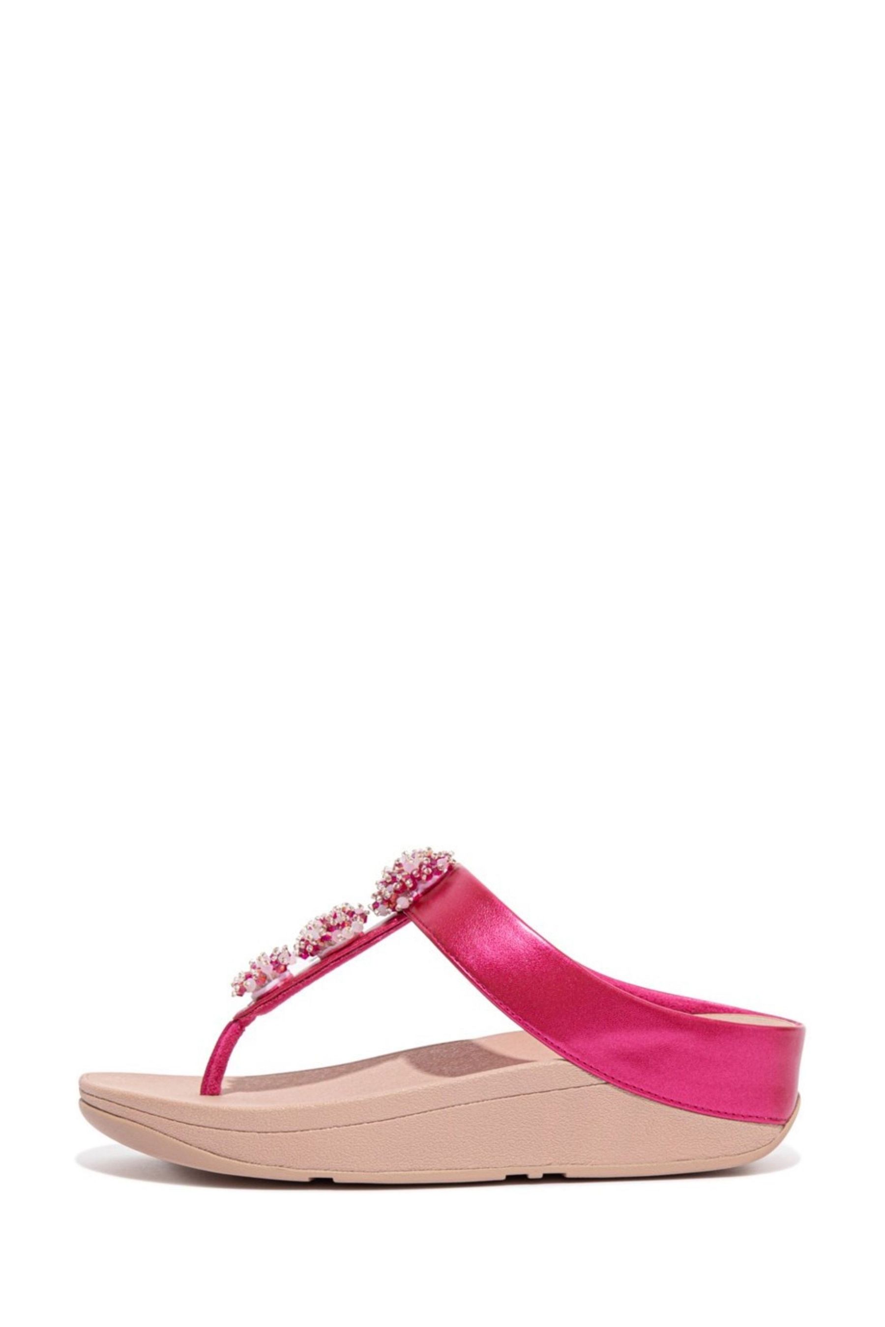 Pink toe hot sale post sandals