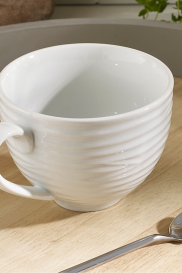 White Malvern Set of 4 Cappuccino Mugs