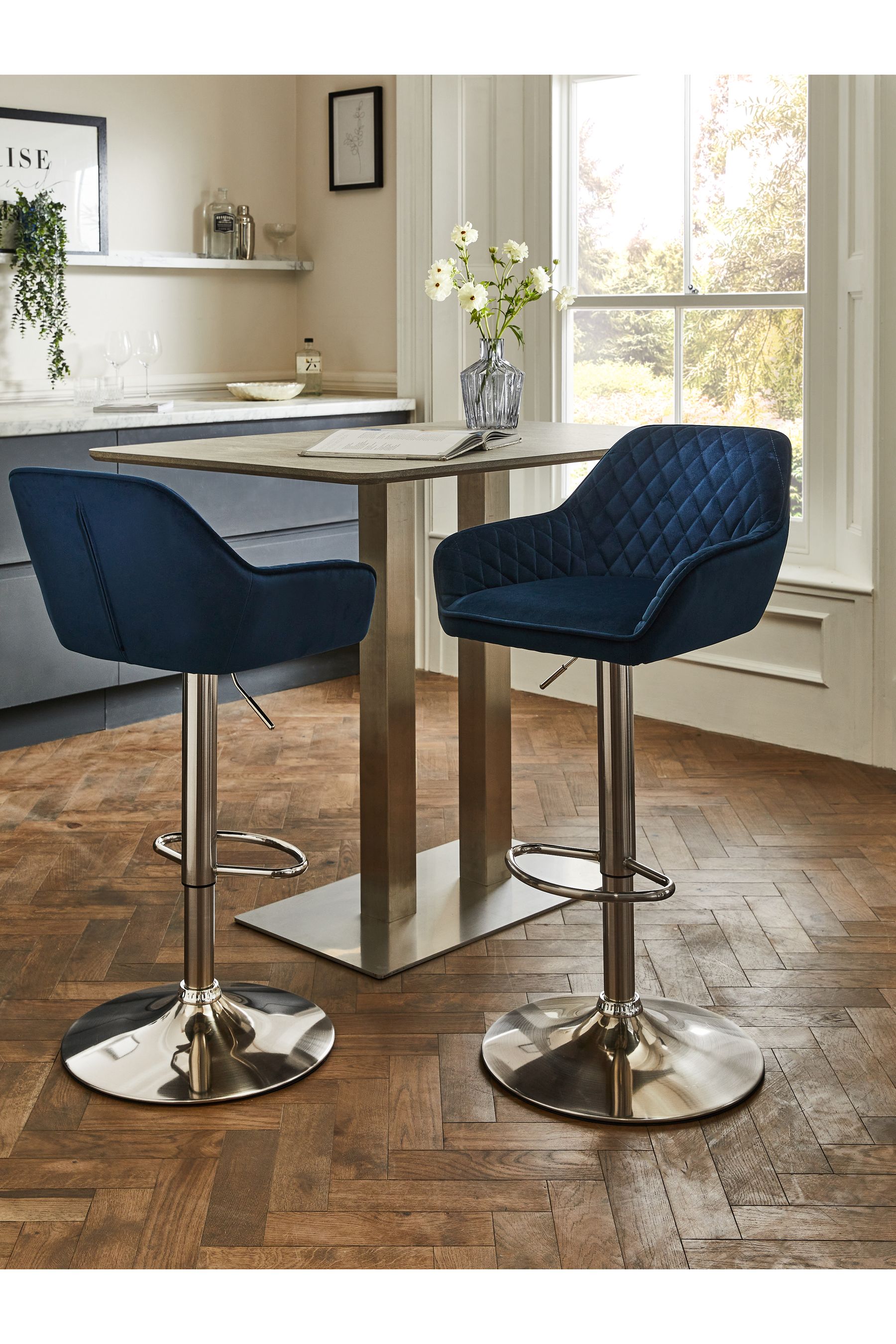Buy store bar stools