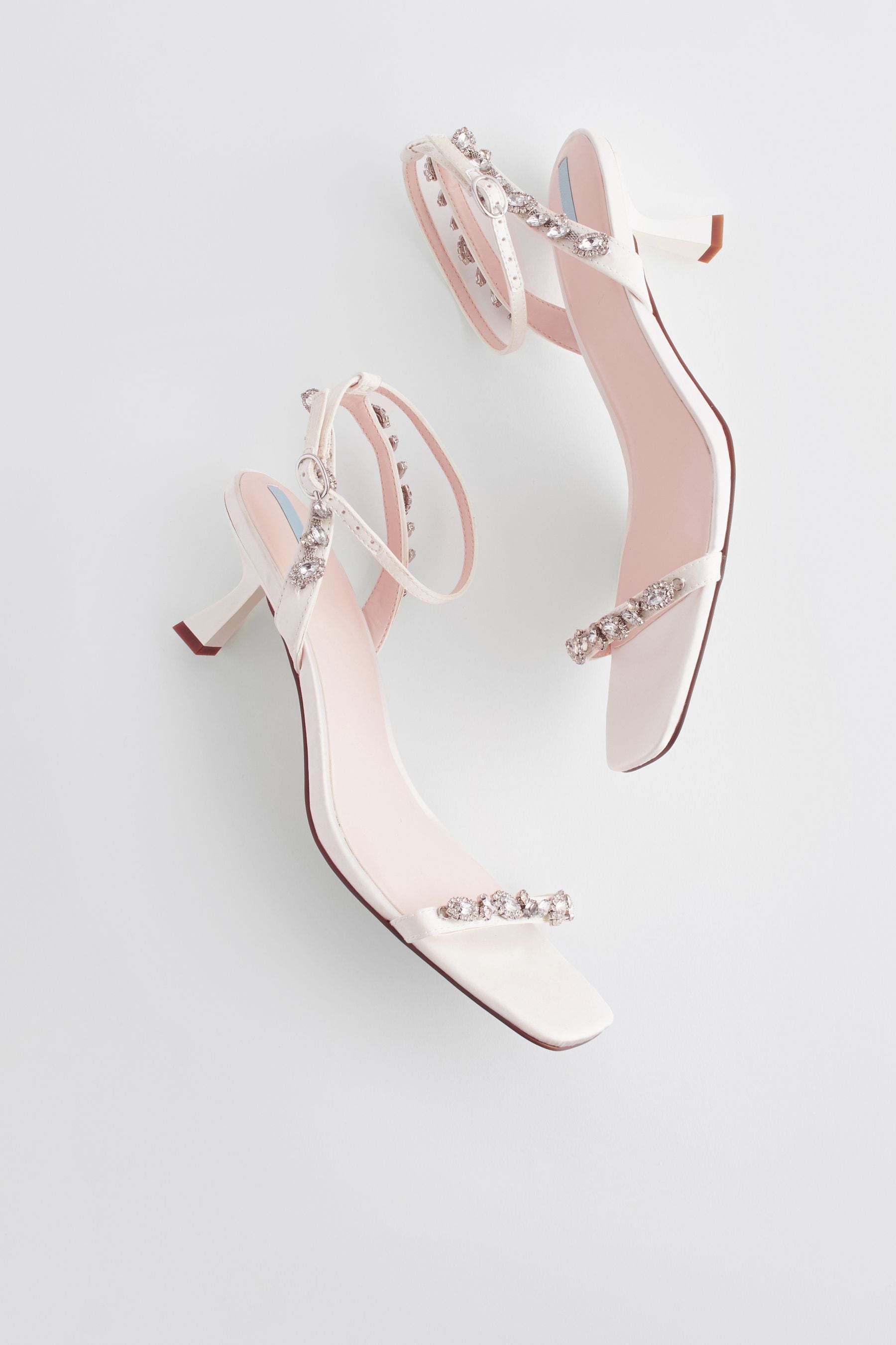 Bridal sandals heels 2025