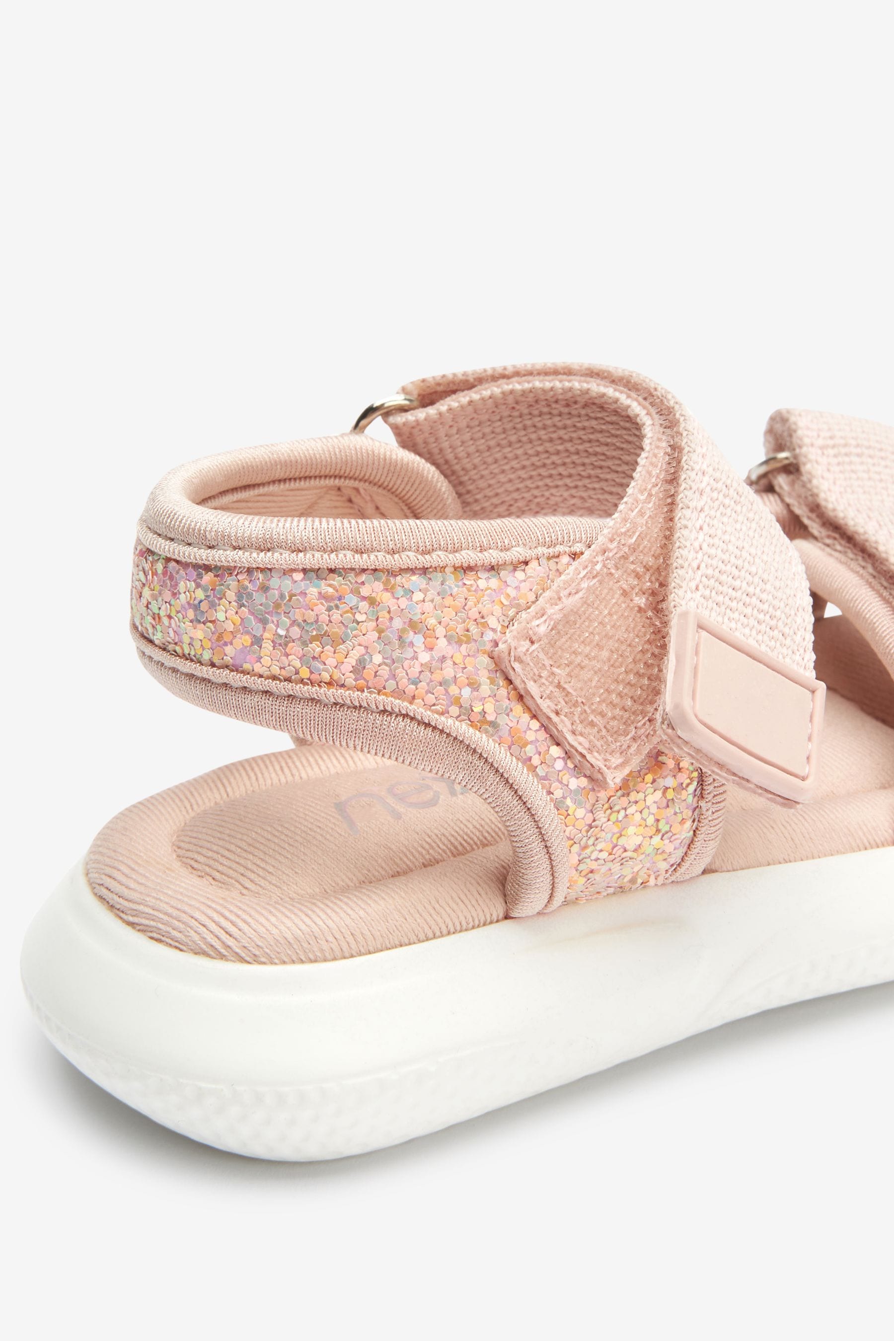 Girls trekker sandals clearance