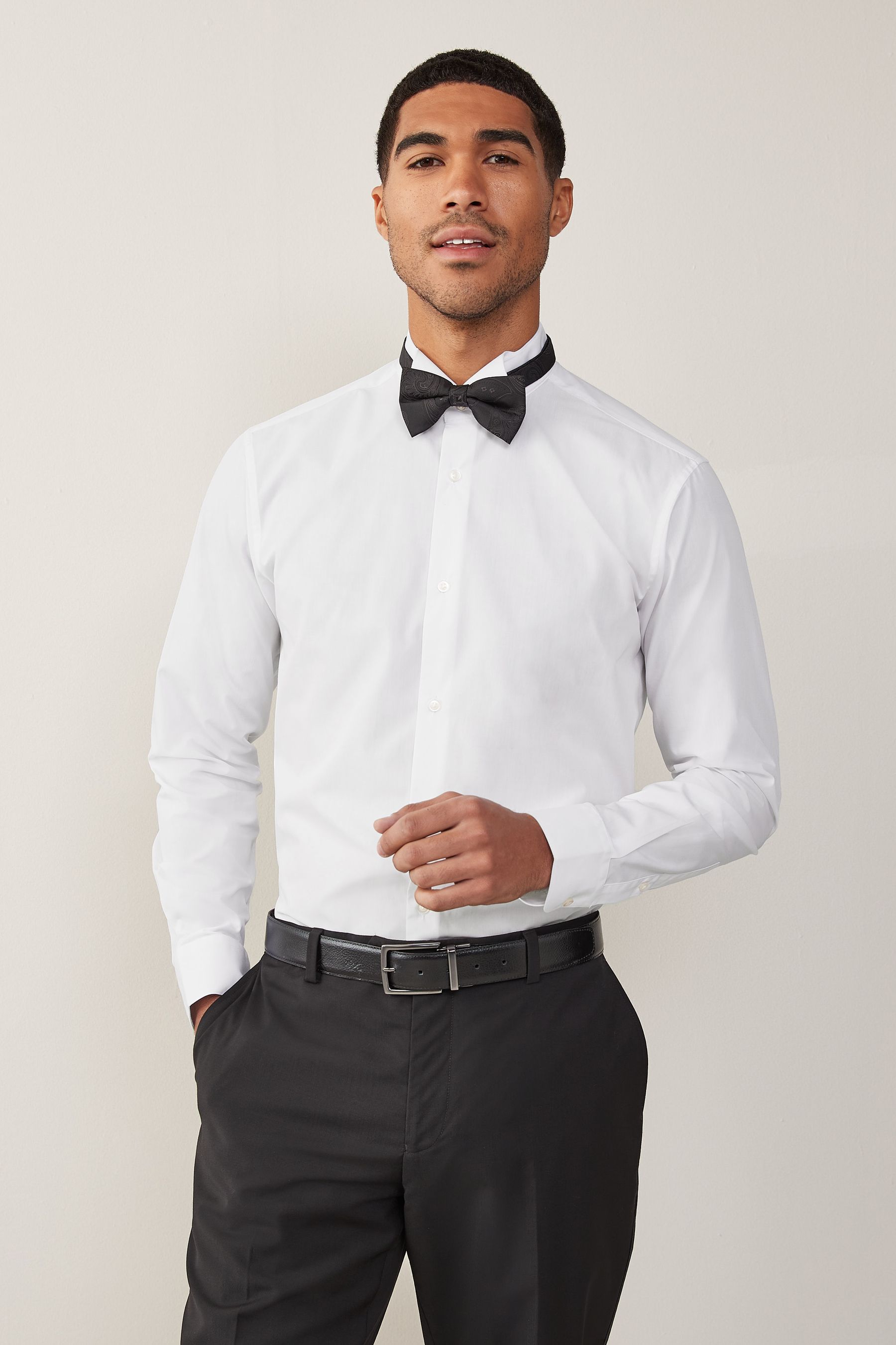 Buy White Regular Fit Easy Care Single Cuff Wing Collar Shirt from