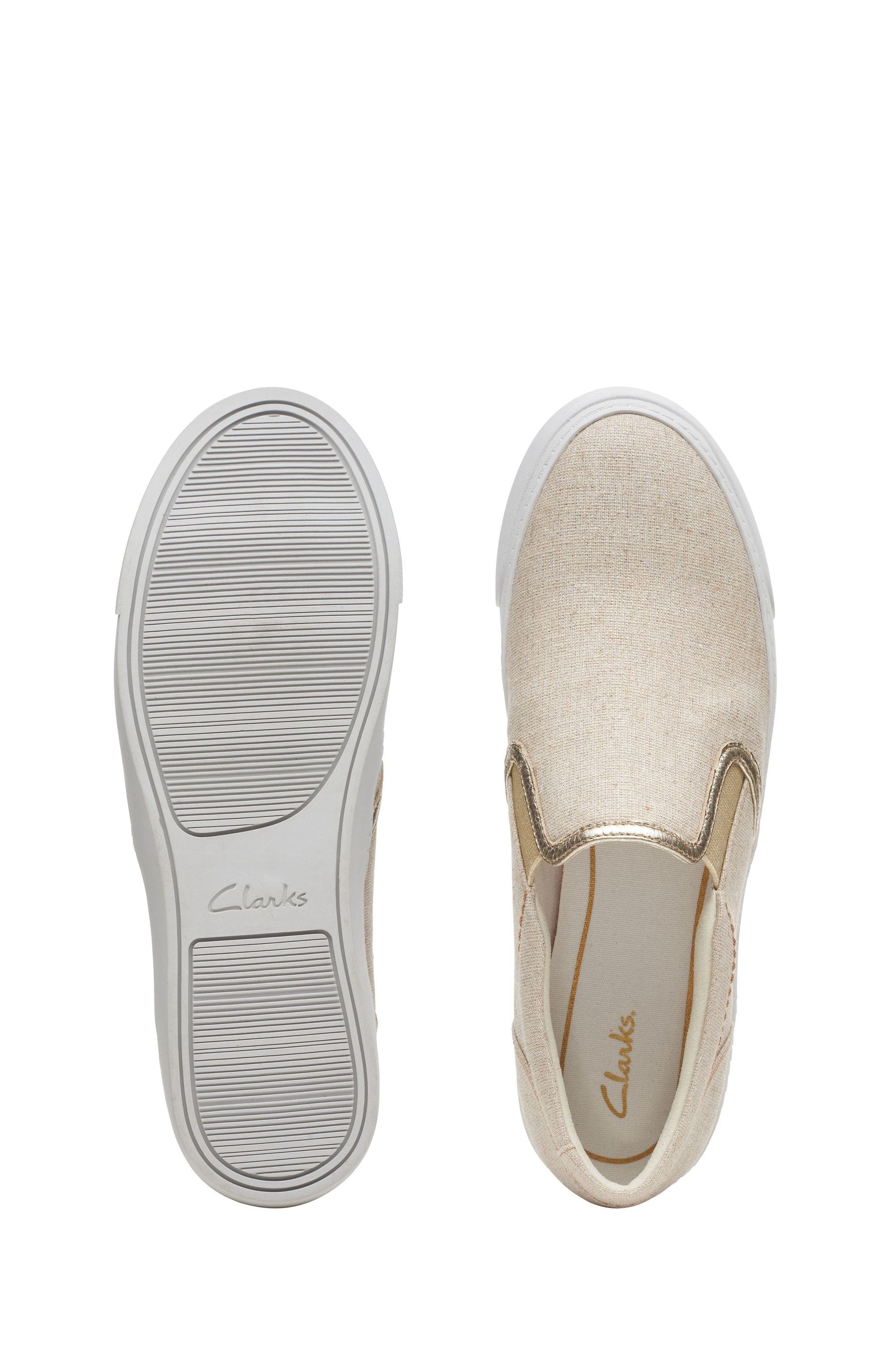 Clarks glove shop puppet shoes