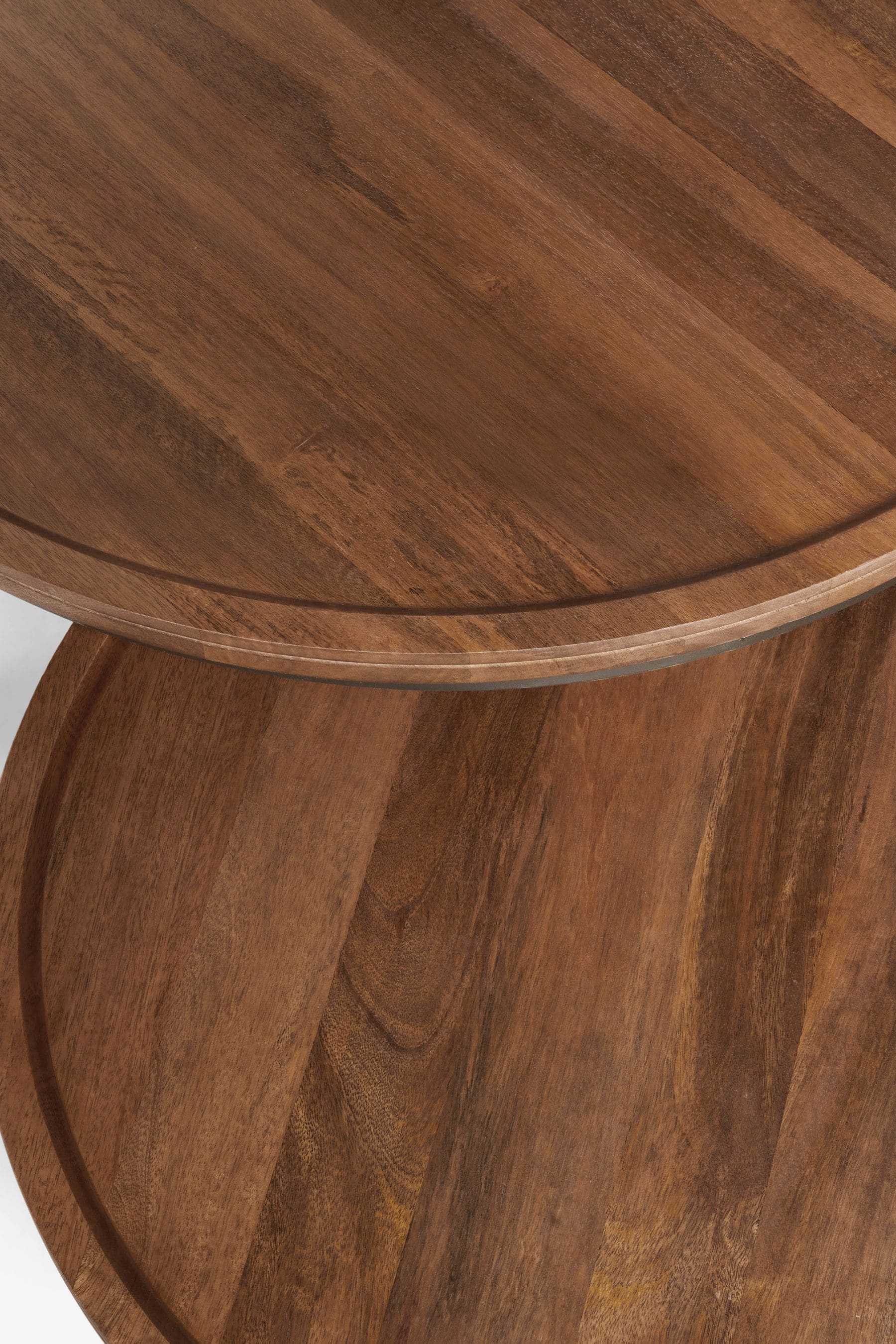 Next round coffee table deals