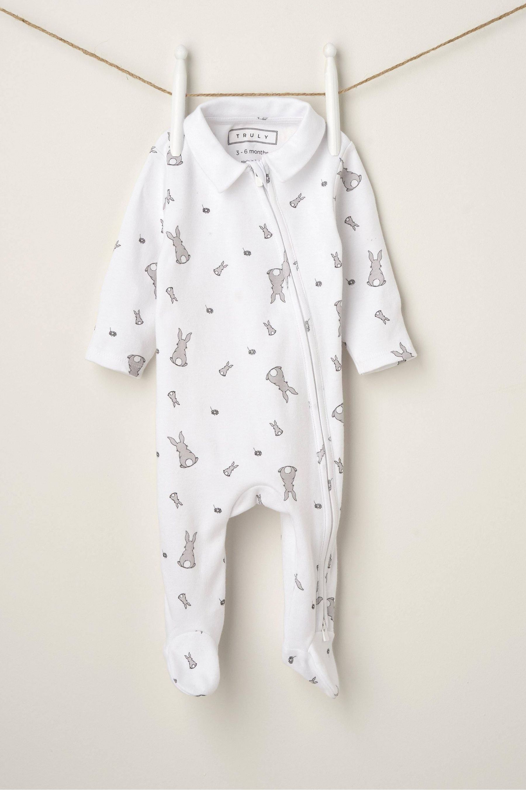 White babygrow with collar shop