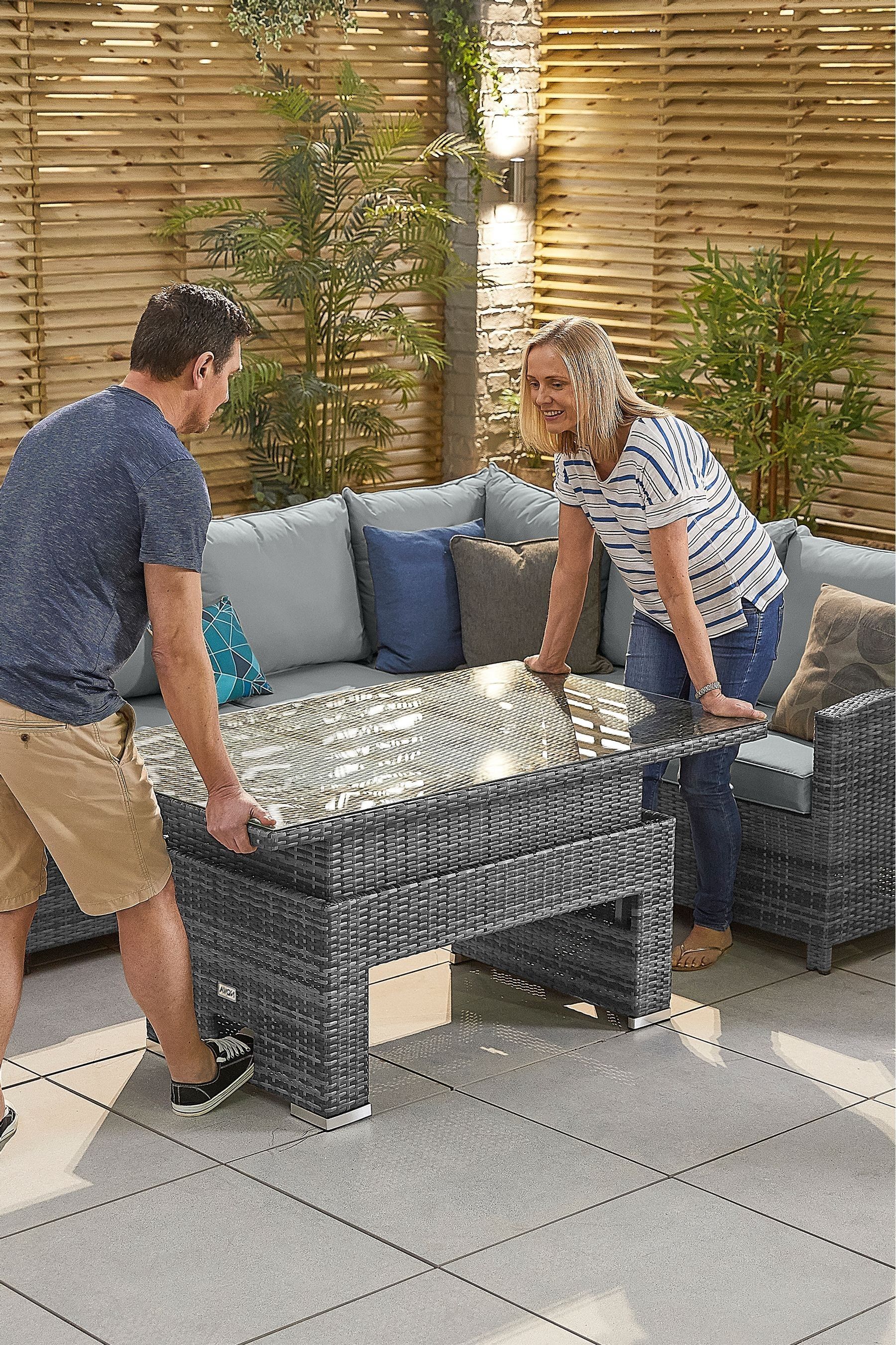 Nova cambridge rattan deals
