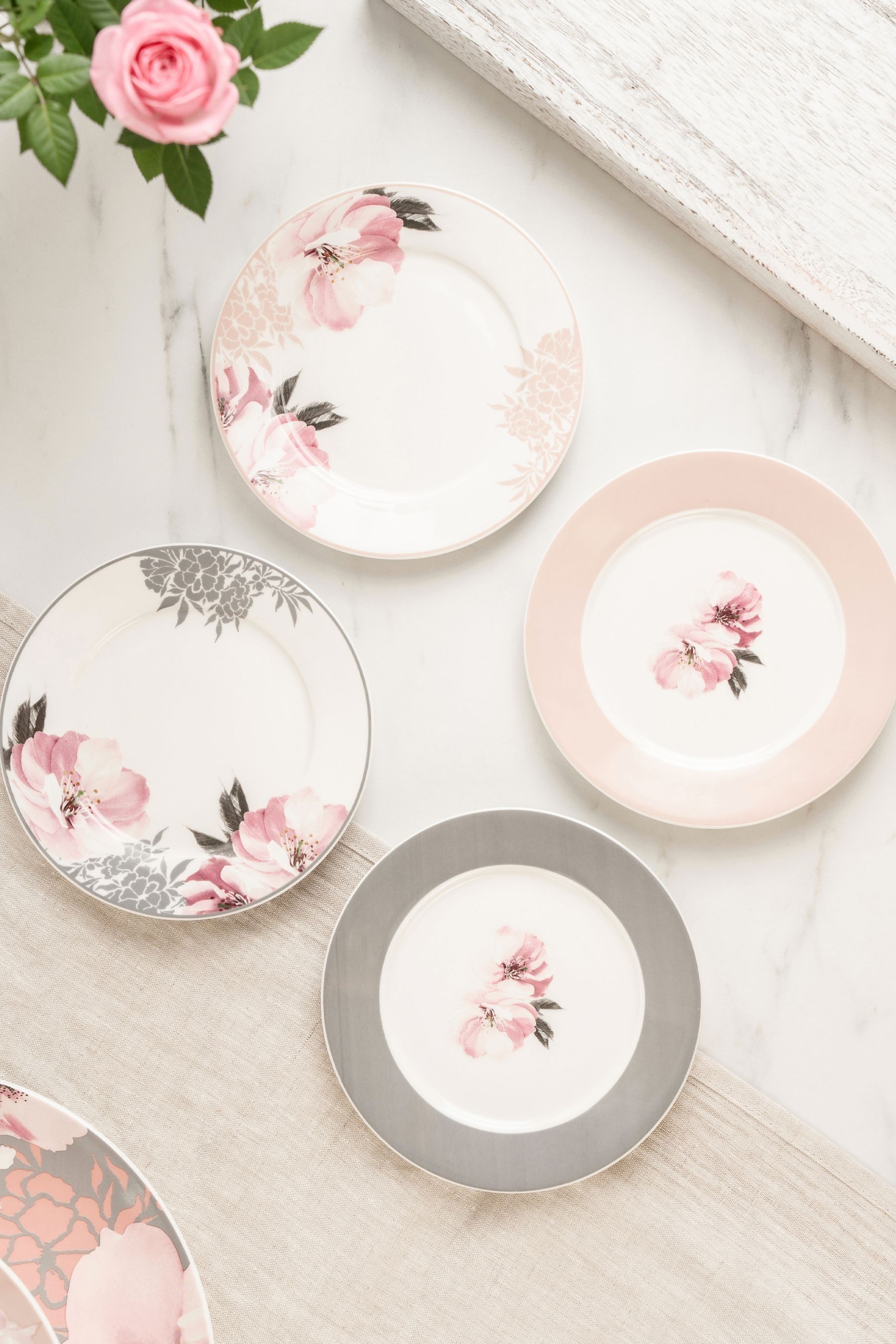 Cake plates set hotsell