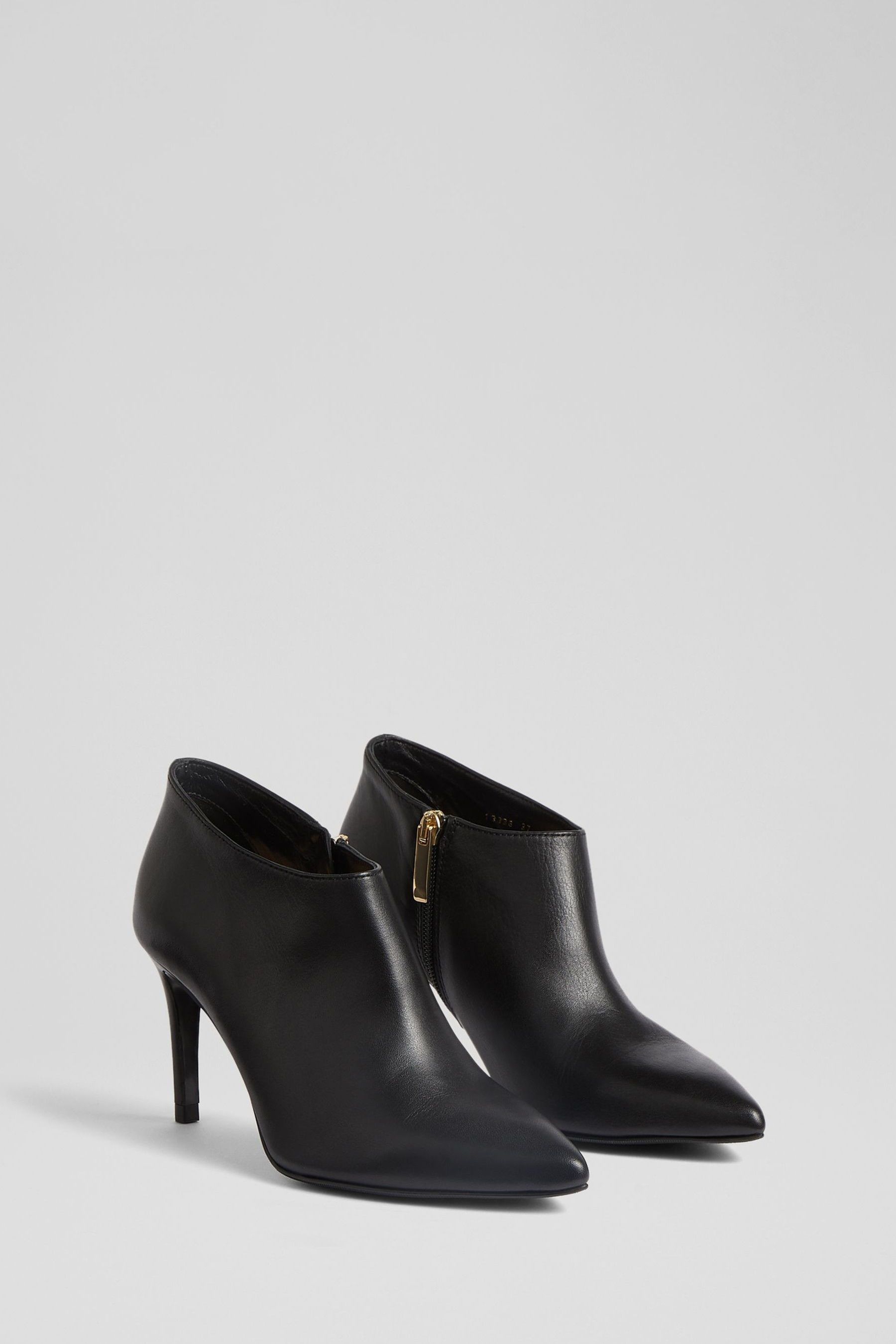 Elle deals boots uk
