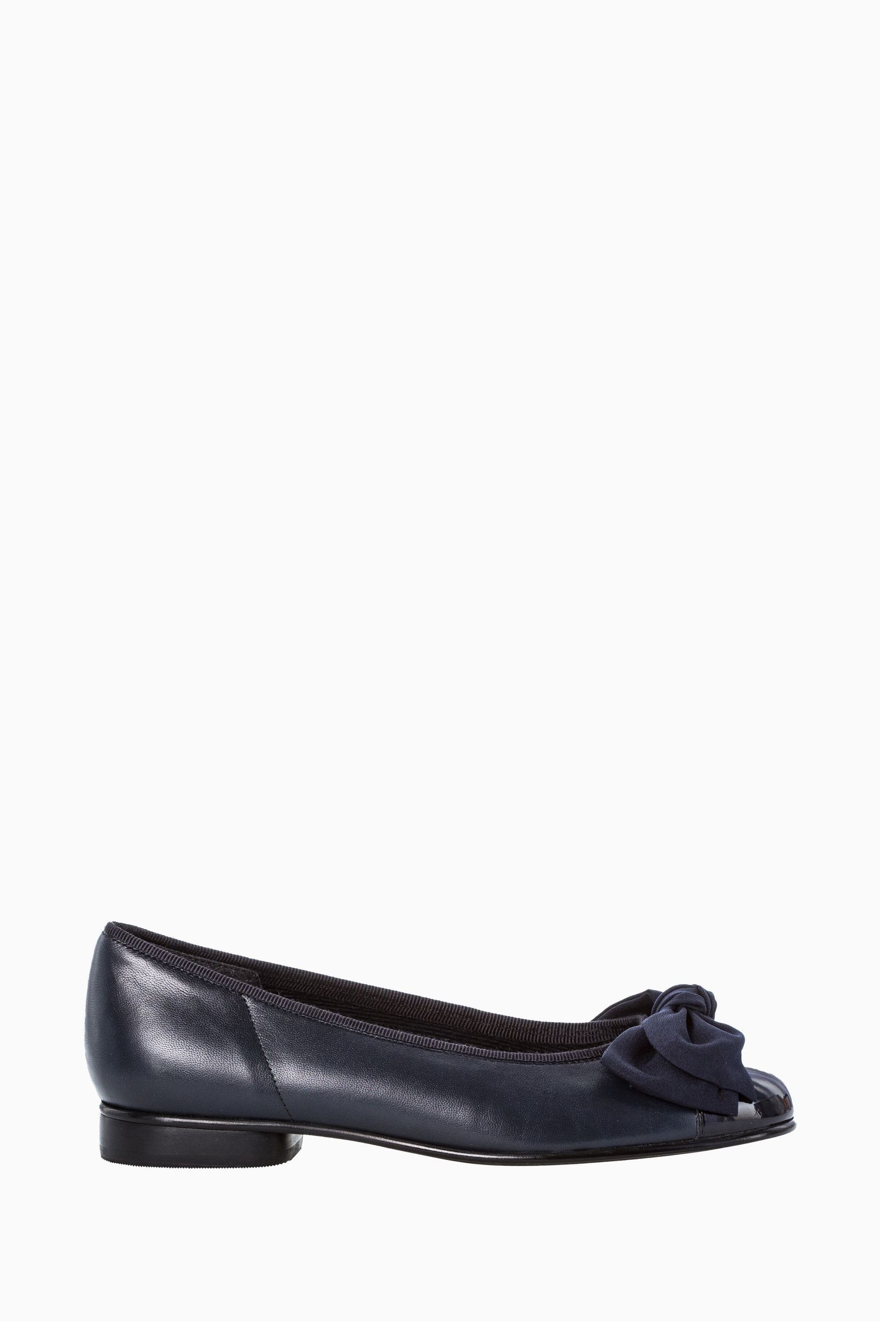 Gabor navy online patent shoes