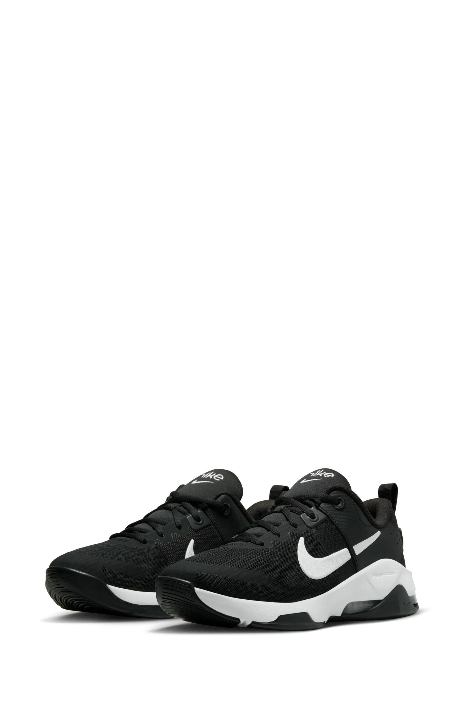 Air bella lightweight discount training shoe