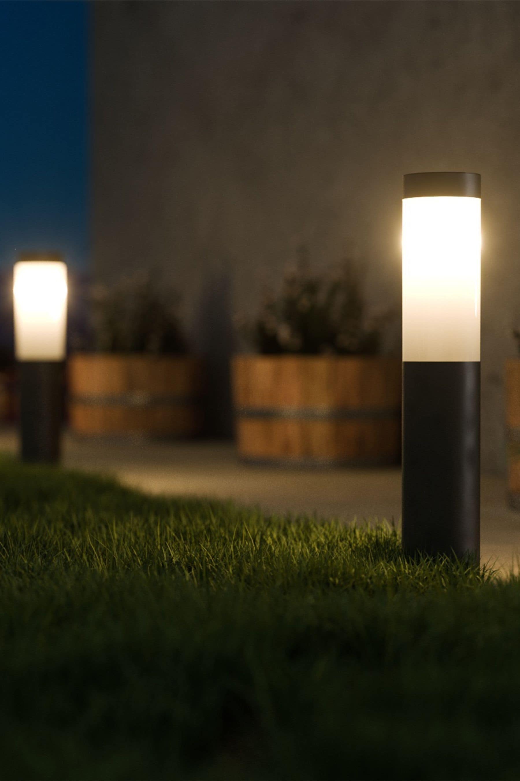London xt solar post sale lights