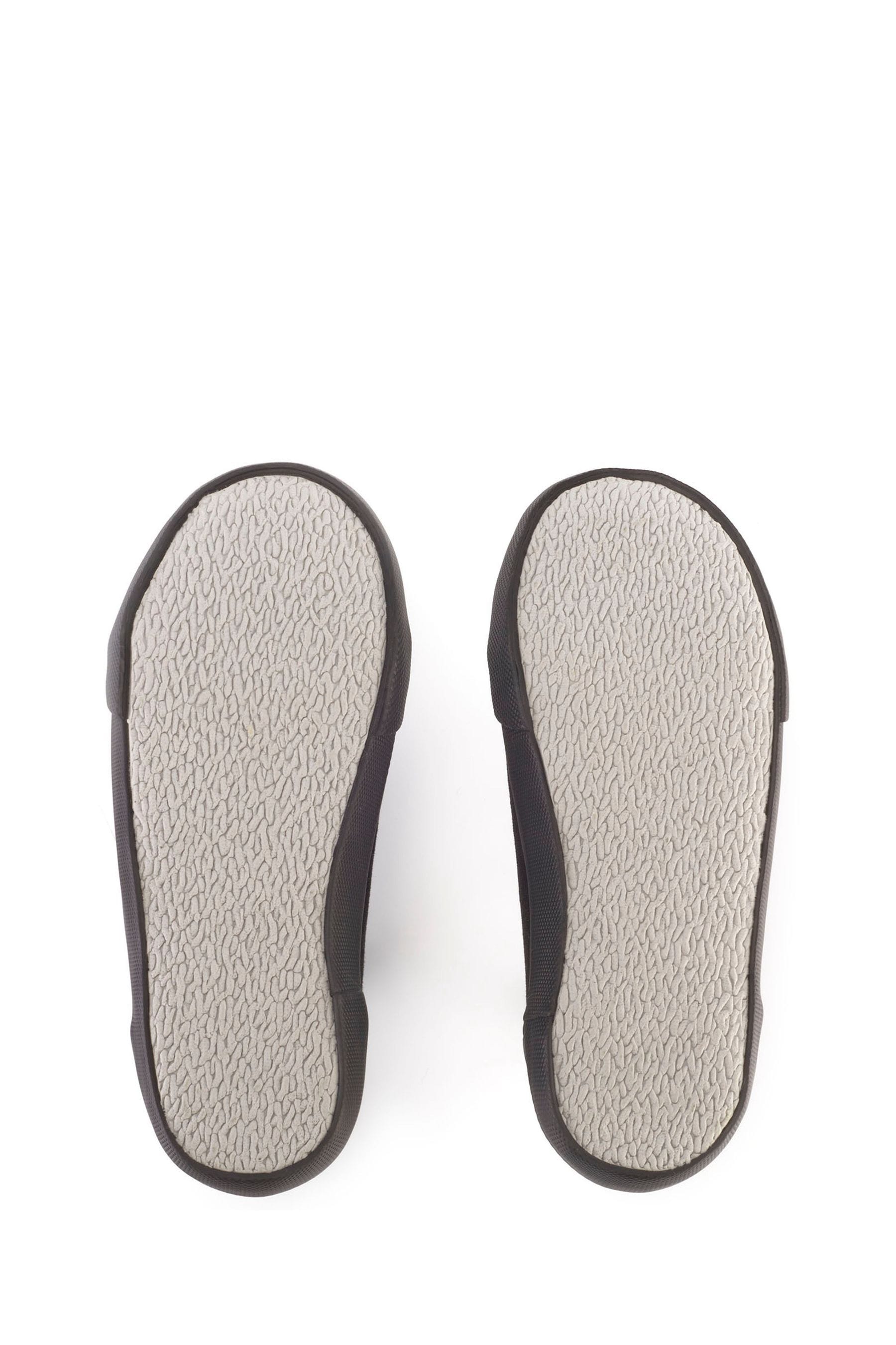 Startrite plimsolls outlet