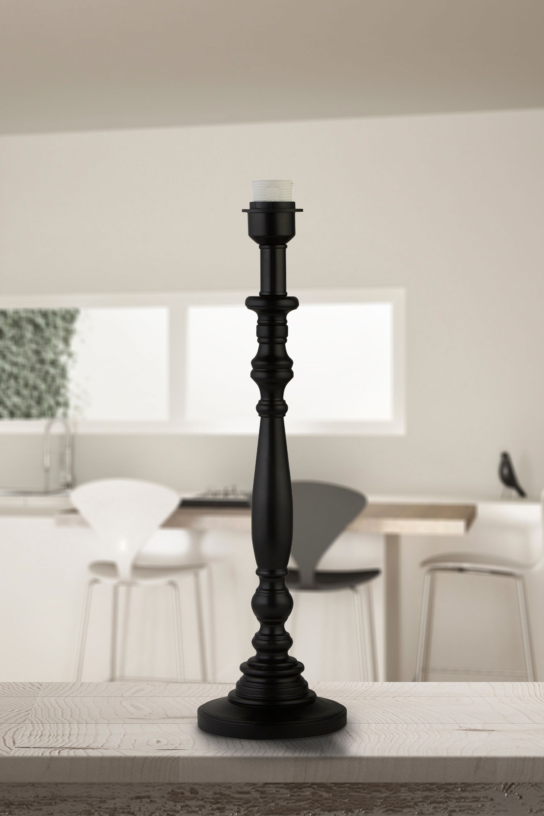 Black lamp outlet stand