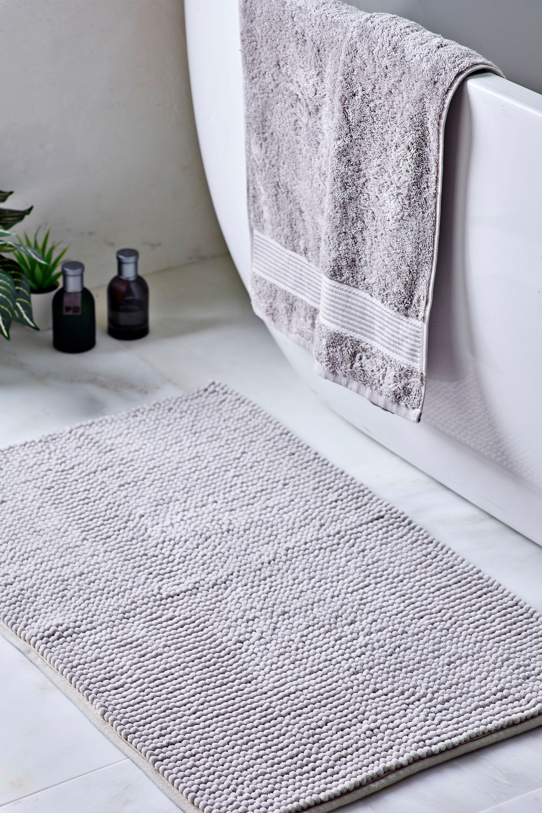 Silver bath mat new arrivals