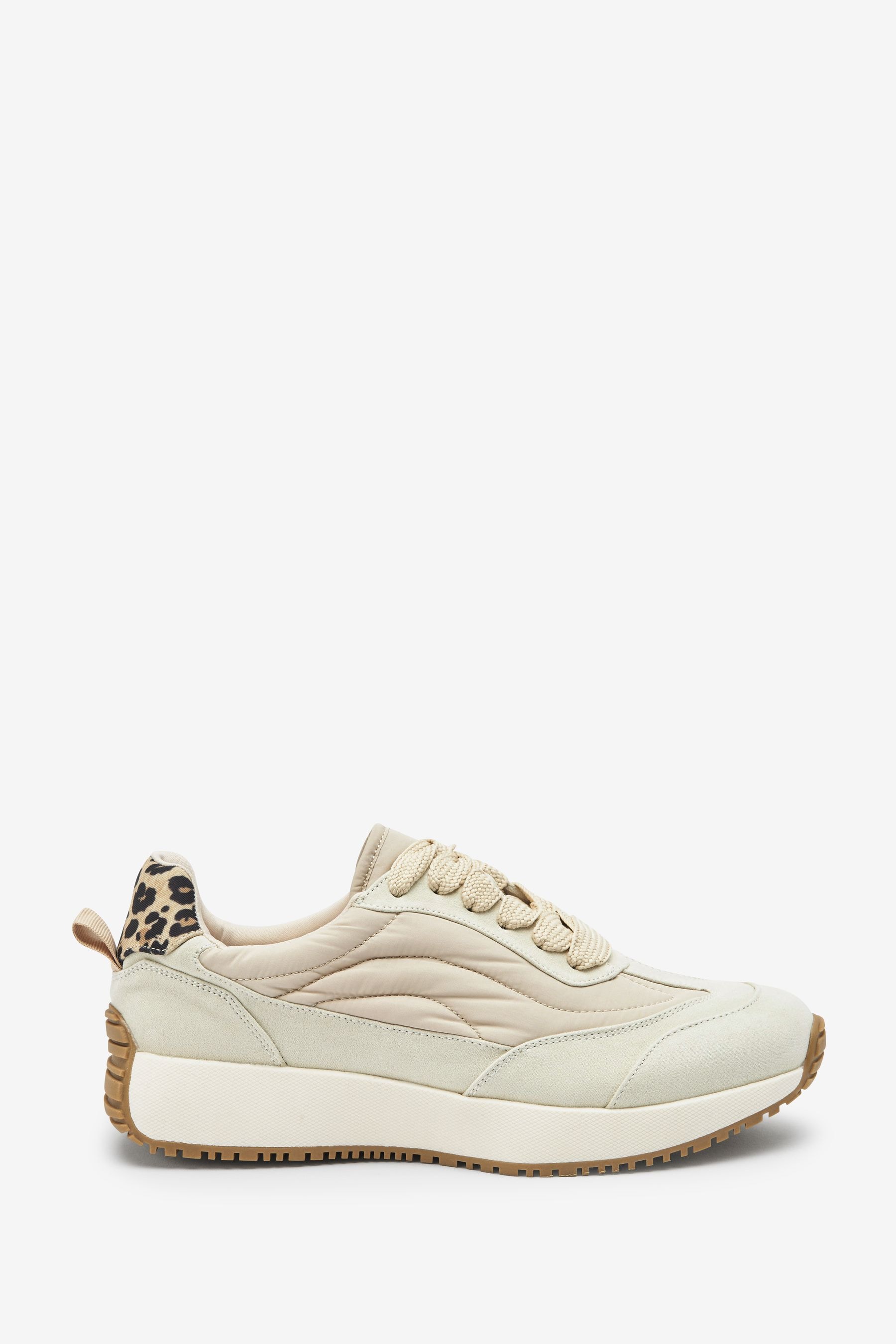 Off white chunky best sale trainers