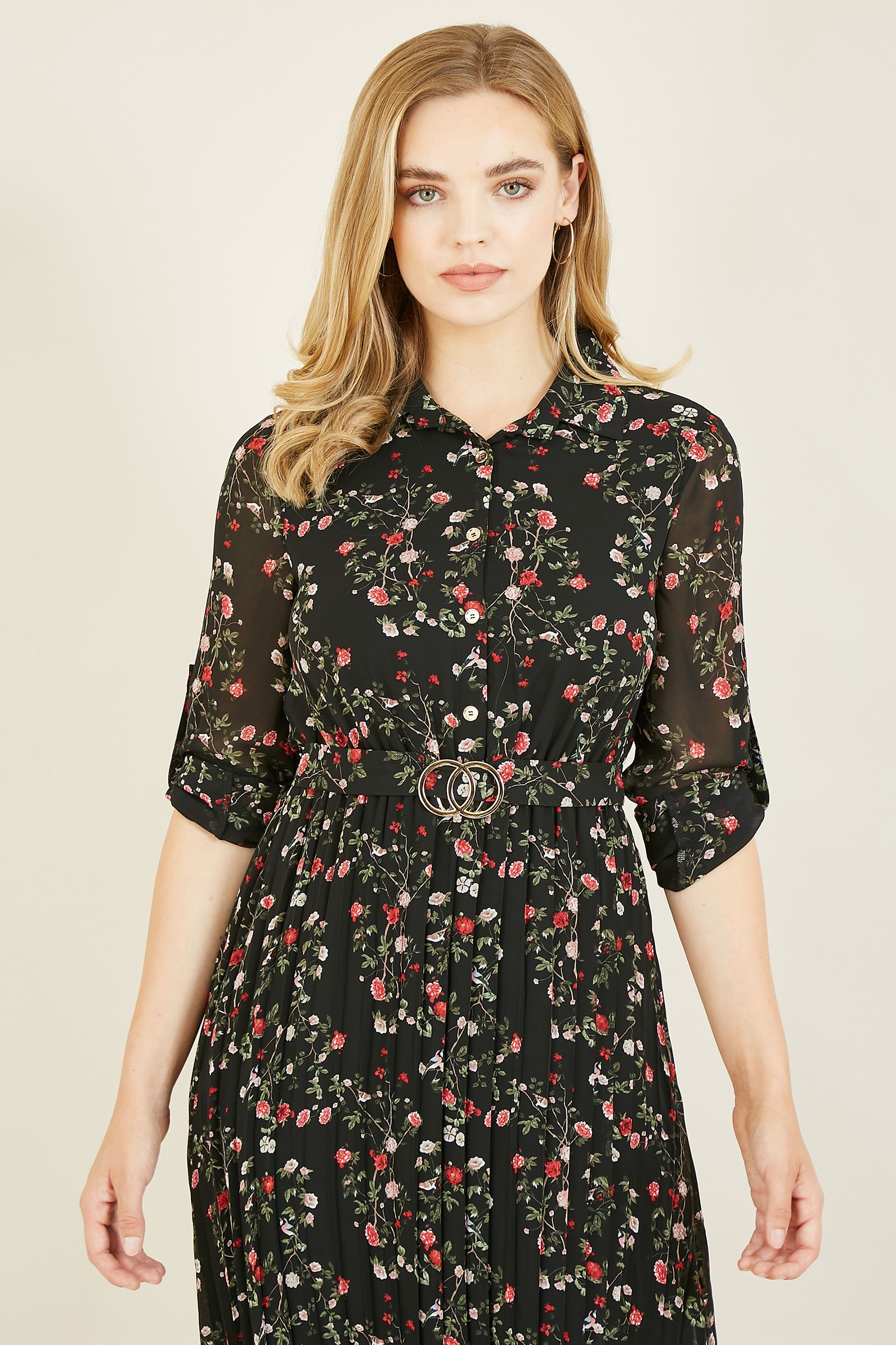 Black floral sales pleated midi dress