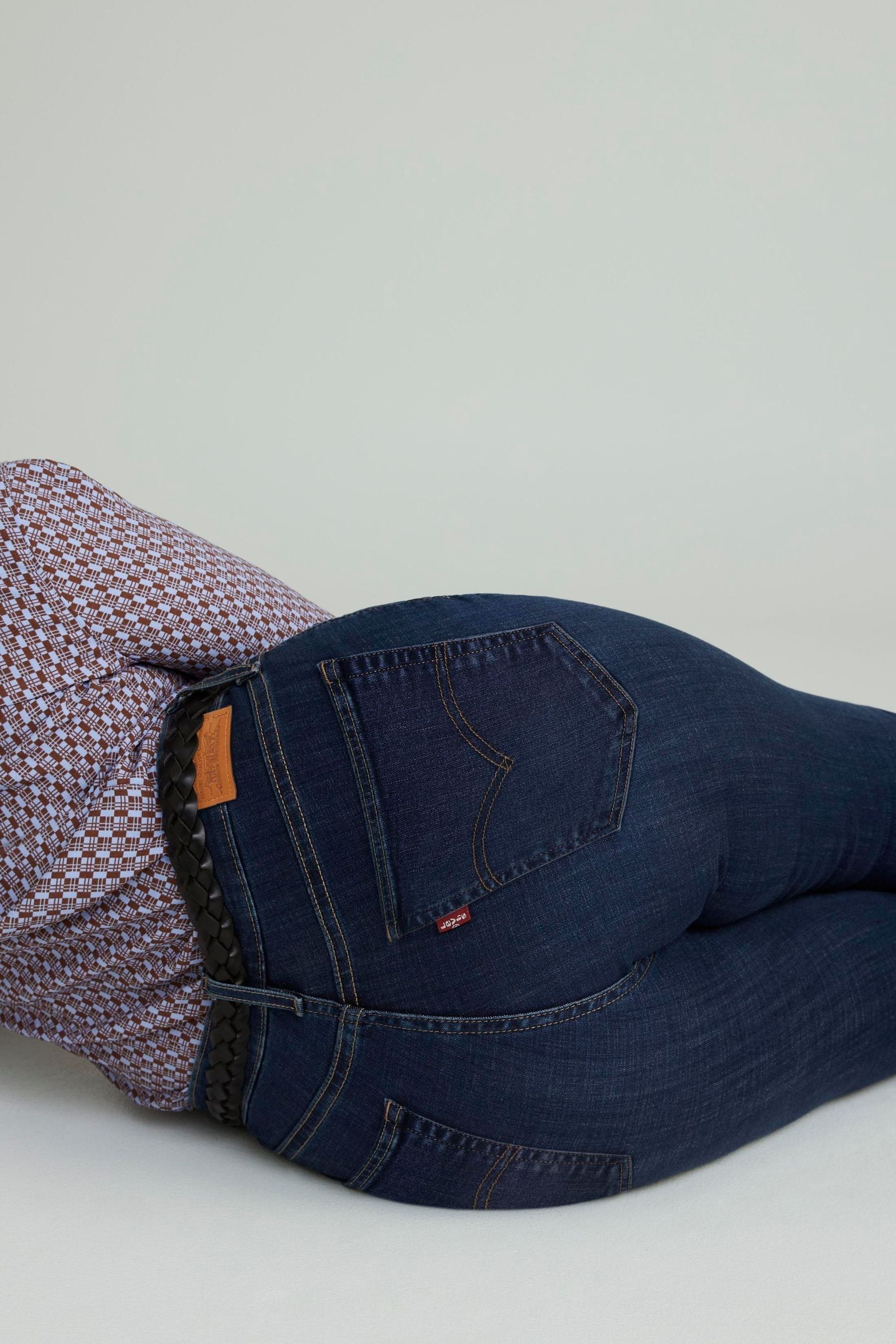 Levis push up jeans top